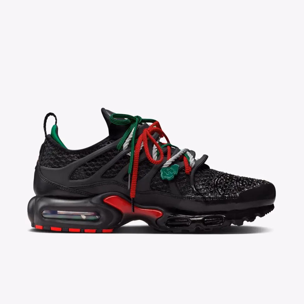 Кросівки чоловічі Nike Air Max Plus IM4960-001 — фото 3