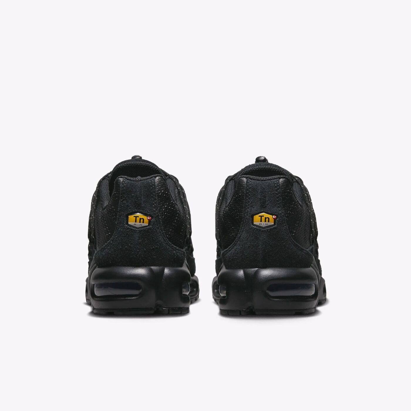 Кросівки чоловічі Nike Air Max Plus Utility Black FD0670-001 — фото 5