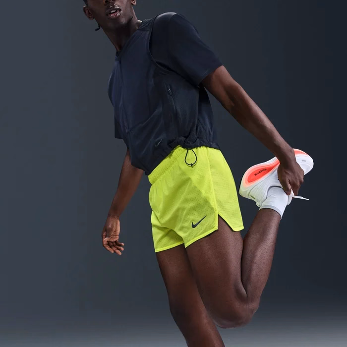 Шорти чоловічі Nike Fast Men's Dri-FIT 8cm (approx.) Brief-Lined Running Shorts FN3355-702