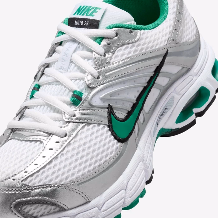 Кросівки чоловічі Nike Air Max Moto 2K White HQ2056-102 — фото 4