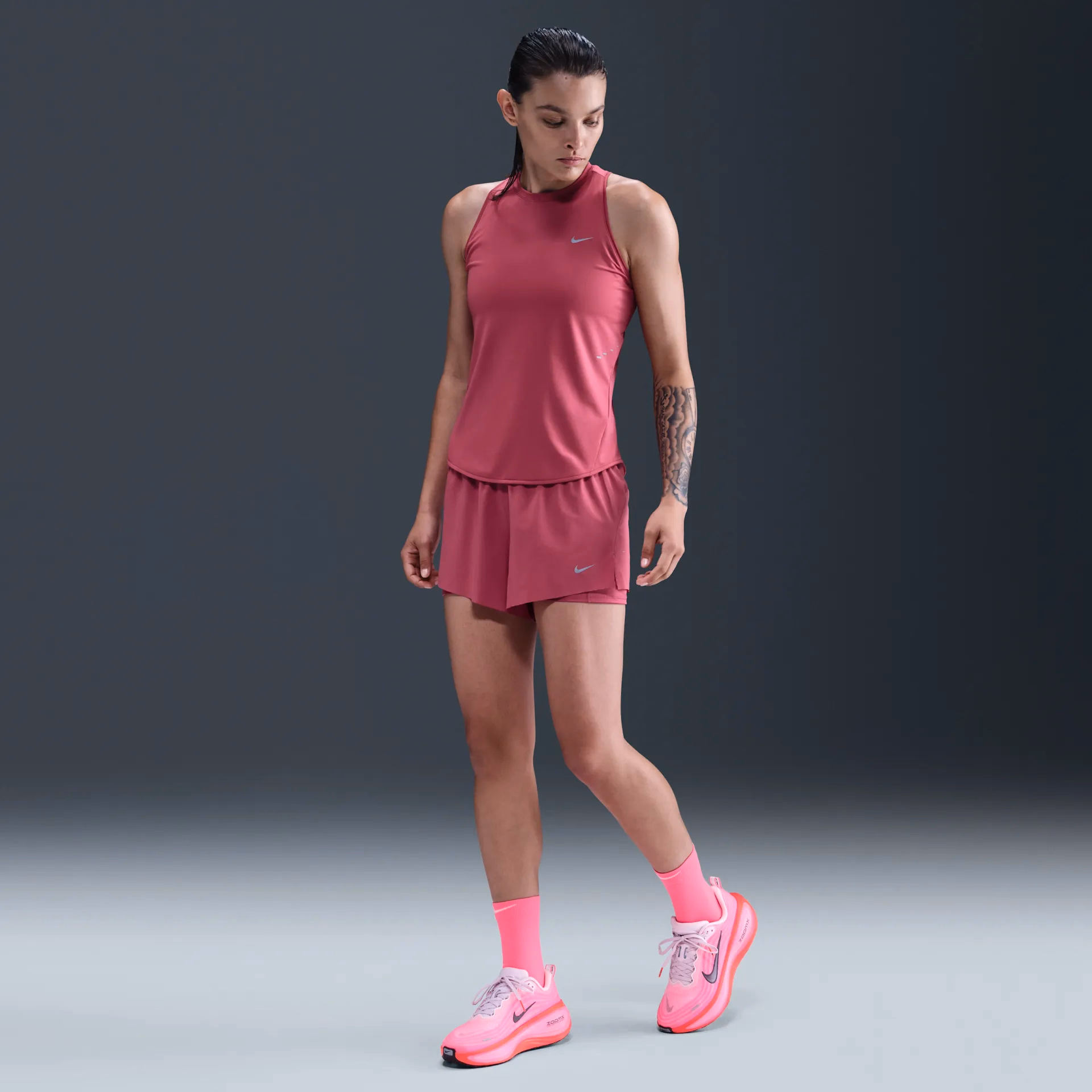 Шорти жіночі Nike Swift Women's Dri-FIT Mid-Rise 2-in-1 Running Shorts HJ5376-634 — фото 3