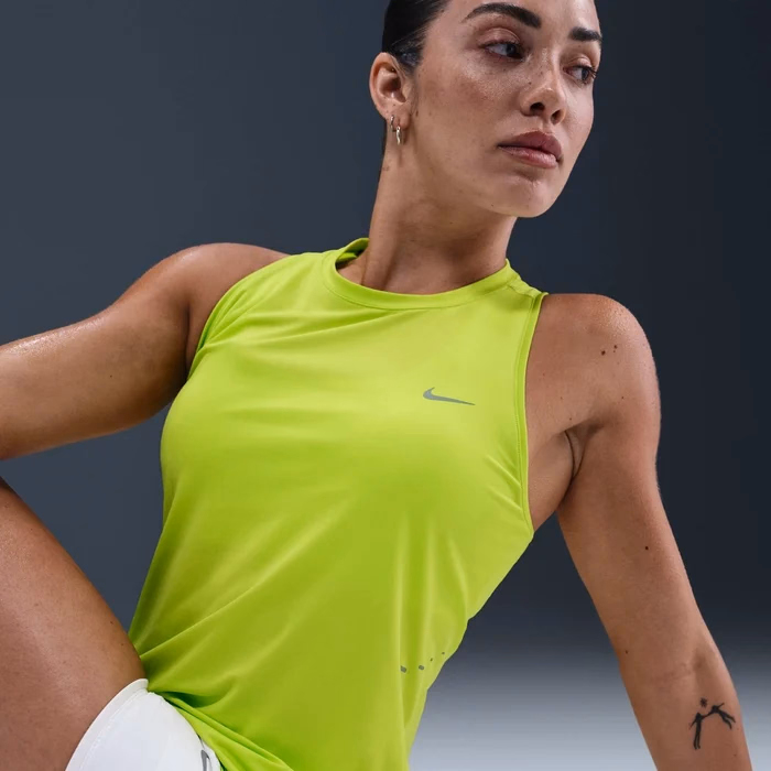 Майка Nike SwiftWomen's Dri-FIT Running Tank Top HQ0620-389 — фото 3