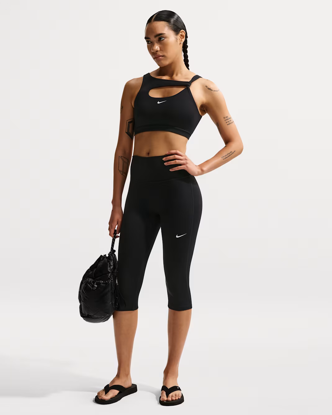 Легінси Nike One Women's High-Waisted Capri Leggings IO1281-010