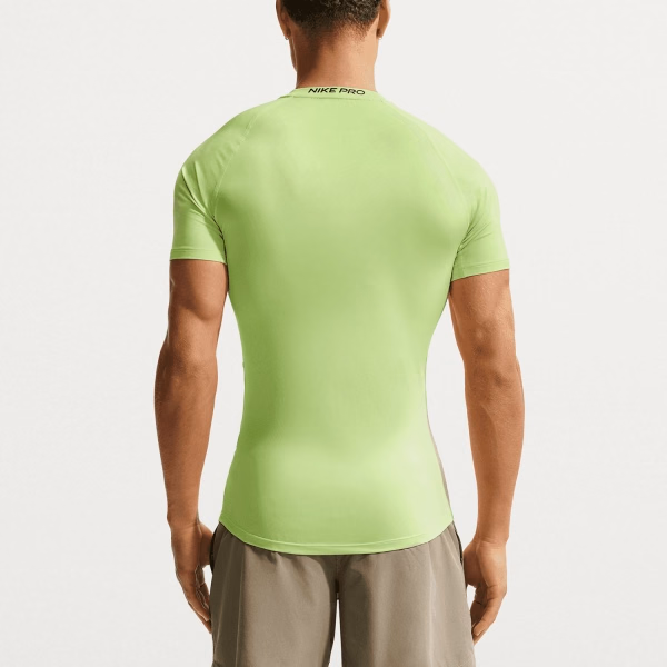 Футболка чоловіча Nike Dri-FIT Logo T-Shirt Light Liquid Lime/Black FB7932-360 — фото 2