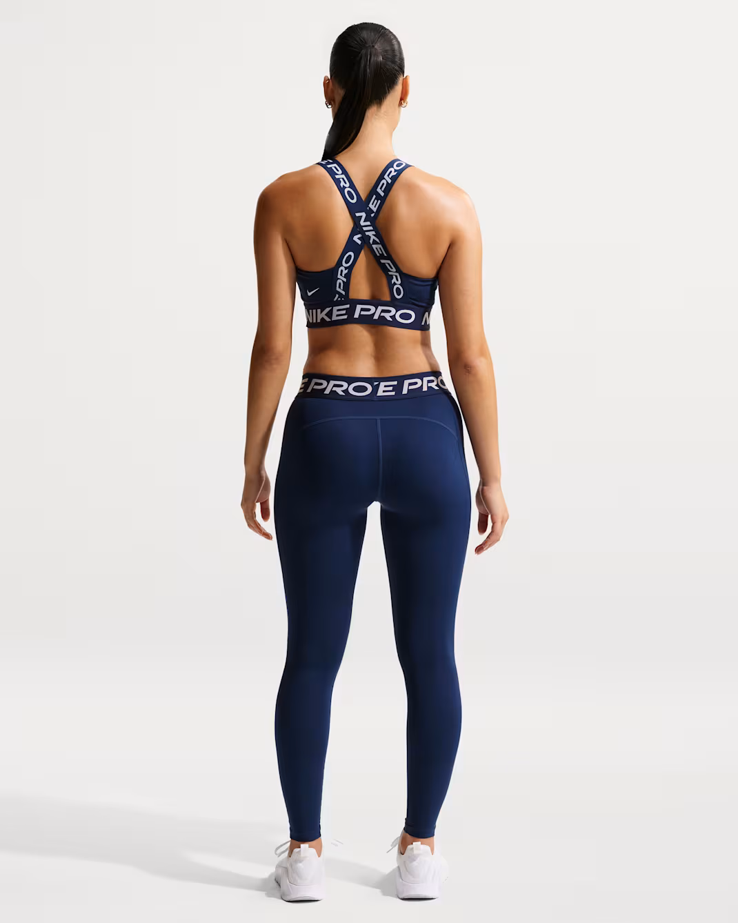 Легінси Nike Pro Women's Mid-Rise Full-Length Leggings IQ0886-410 — фото 2