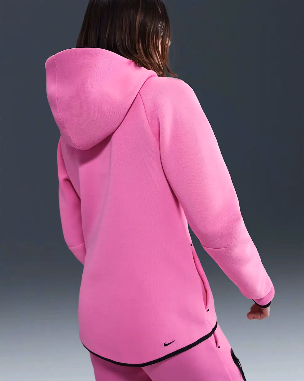 Спортивний костюм жіночий Nike Sportswear Tech Fleece HV6747-675__HV6779-675 — фото 3