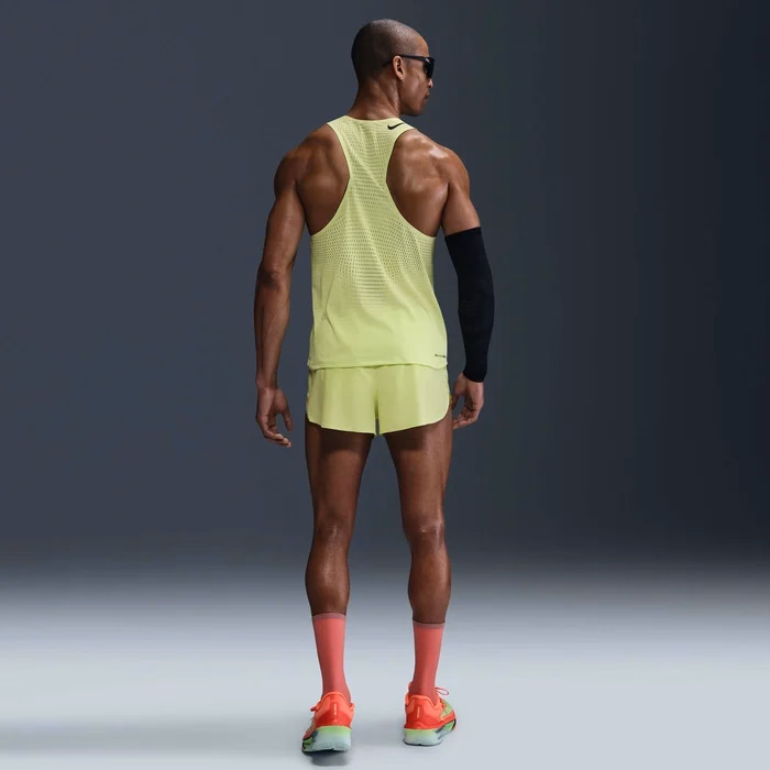 Майка Nike Dri-Fit Adv Nike Aeroswift Lime FN4231-736 — фото 4