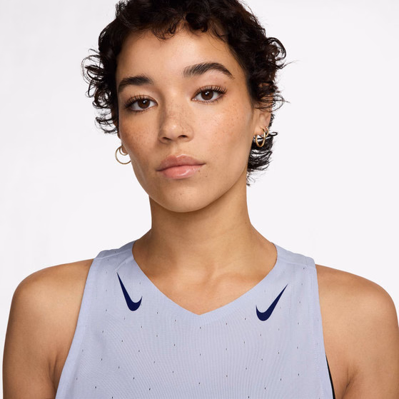 Майка жіноча Nike Aeroswift Wodri-Fit Adv Running Singlet FN2504-057 — фото 3
