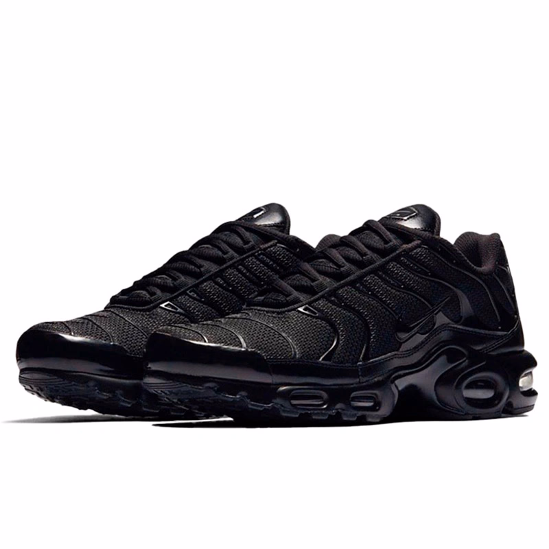 Кросівки чоловічі Nike Air Max Plus Triple Black 604133-050 — фото 2