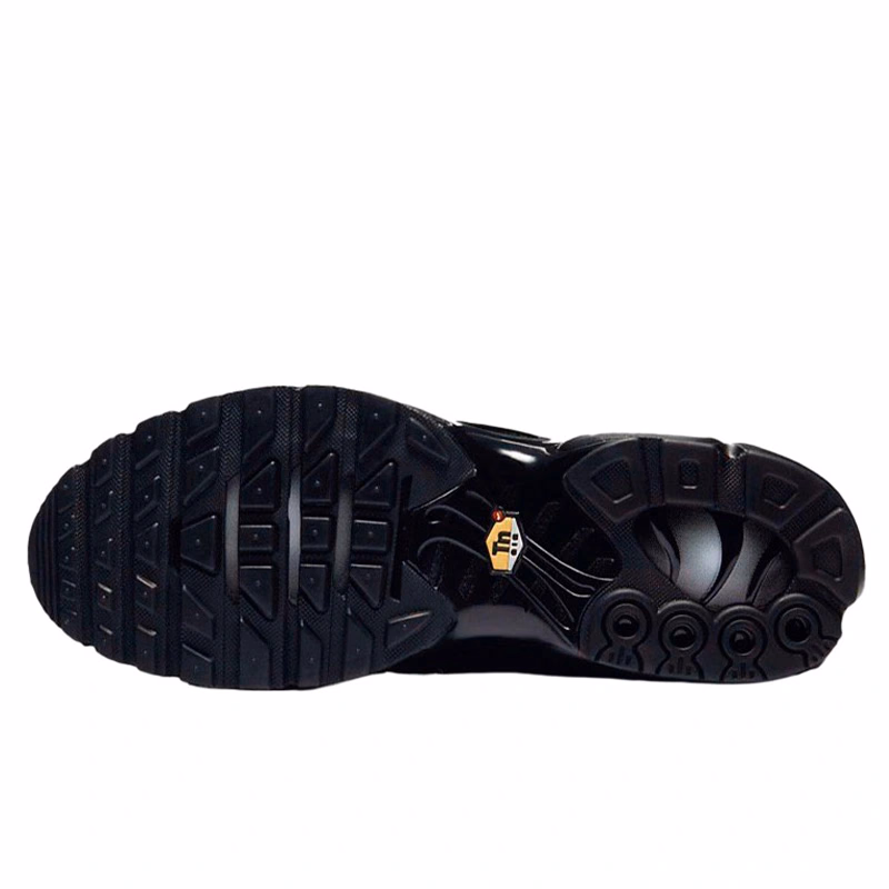 Кросівки чоловічі Nike Air Max Plus Triple Black 604133-050 — фото 5