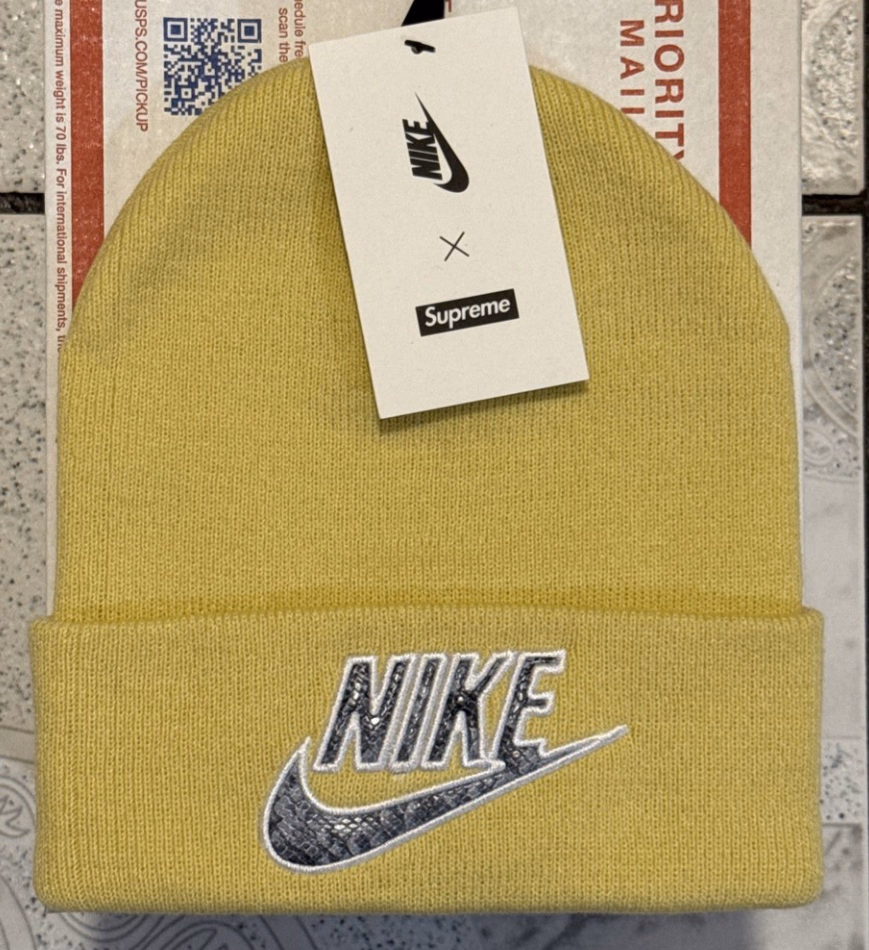 Шапка Nike Supreme DD1536-721 — фото 4