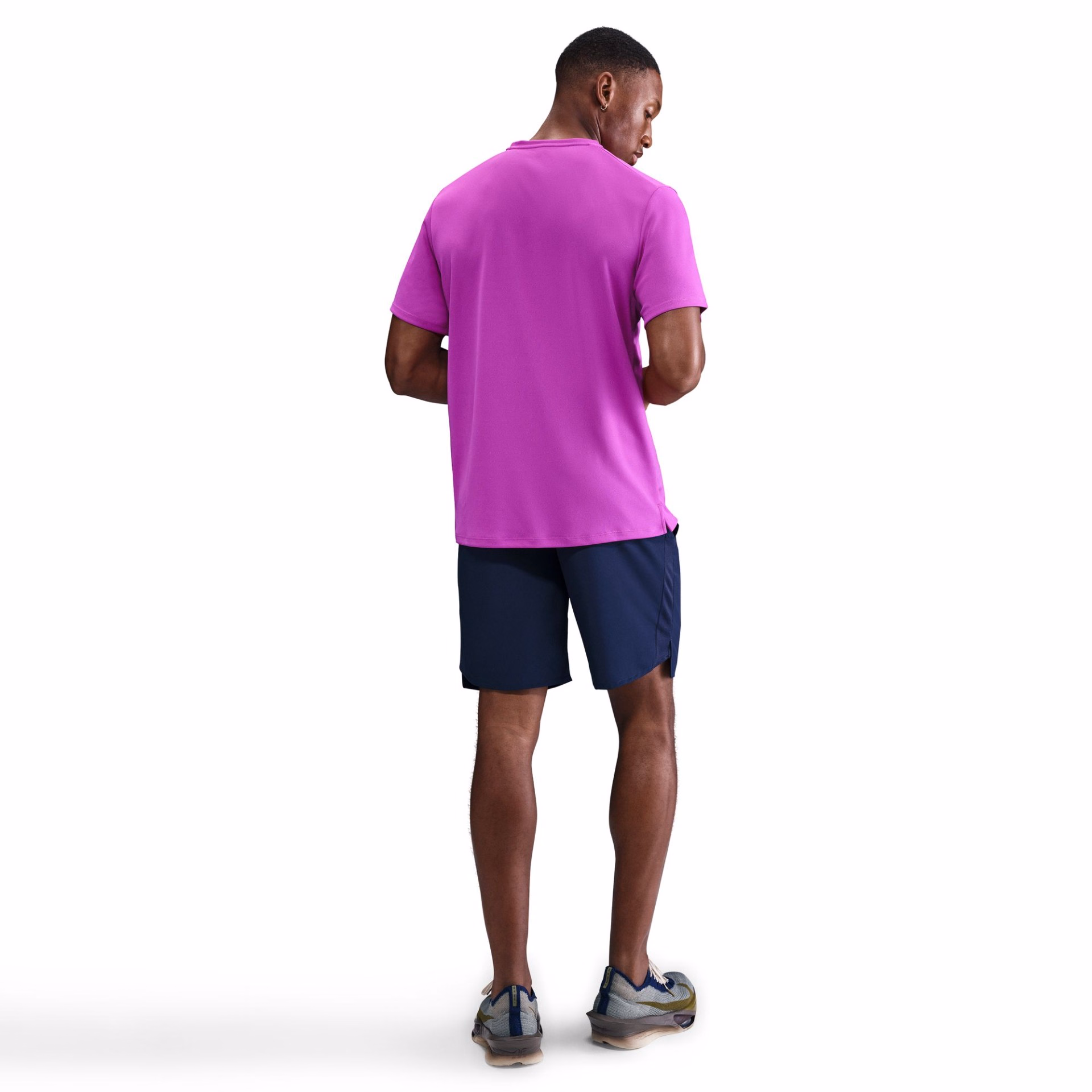 Футболка чоловіча Nike Miler Men's Dri-FIT DV9315-551 — фото 5