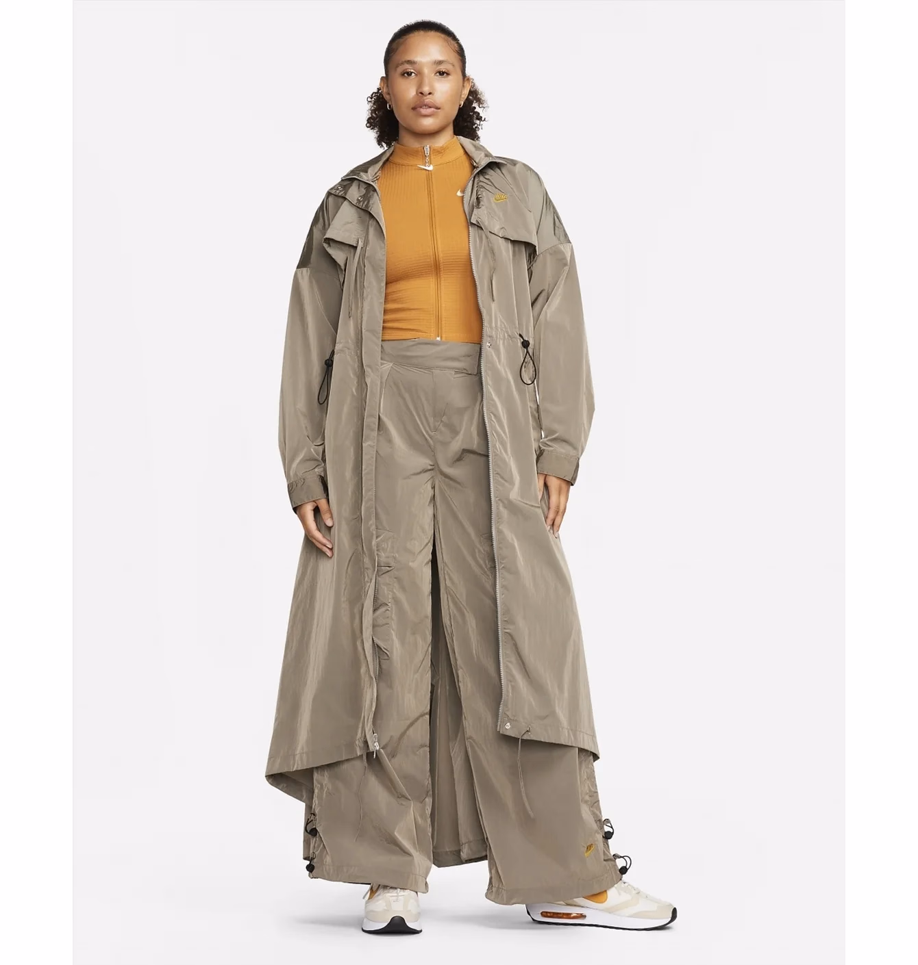Штани жіночі Nike Sportswear Tech Pack Repel Pants FB8358-247 — фото 7
