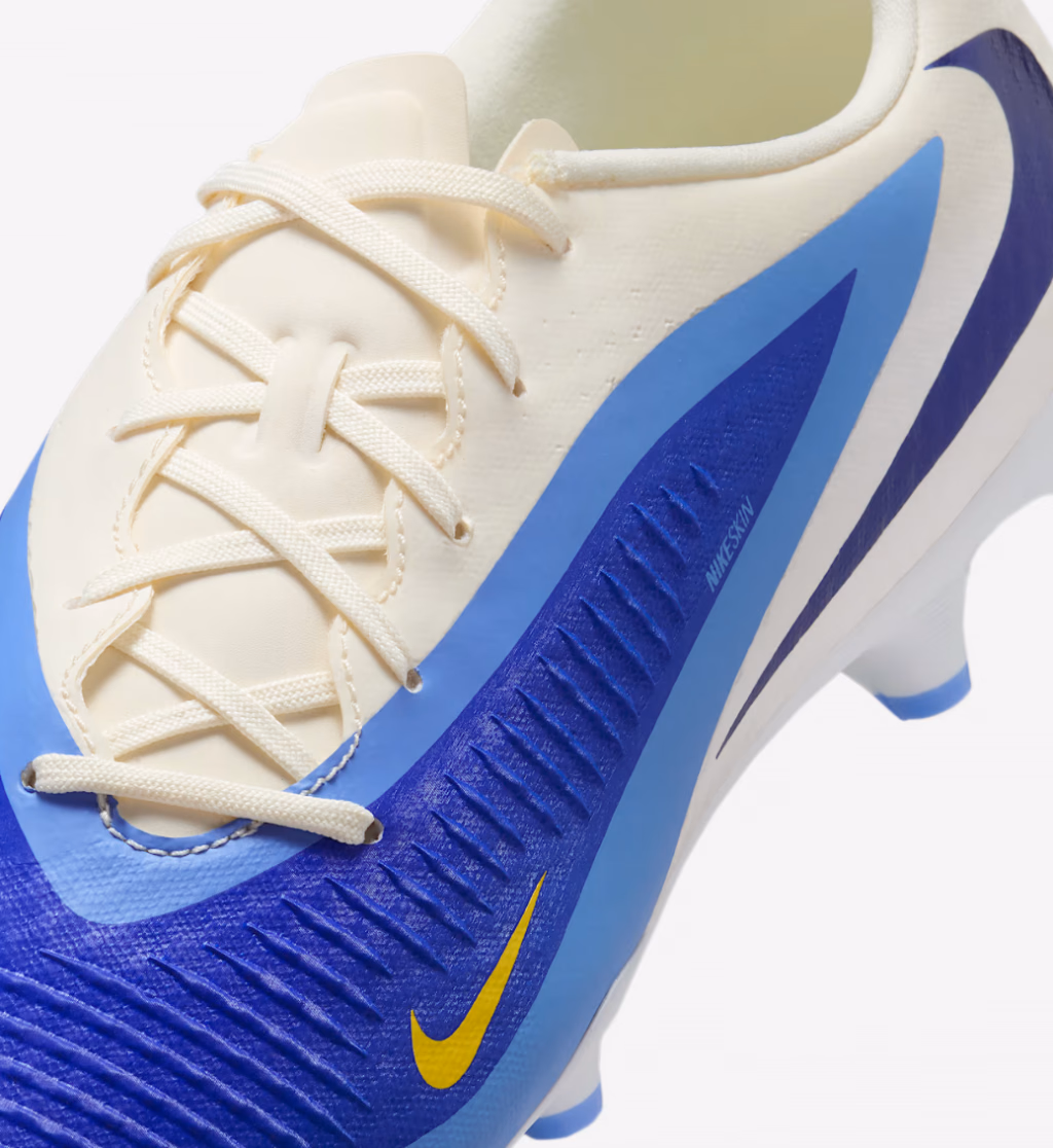 Бутси чоловічі Nike Phantom 6 Low Academy FG/MG HQ2313-400 — фото 4