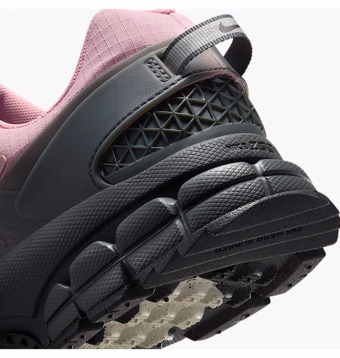 Кросівки жіночі Nike Zoom Vomero Roam Pink HQ2181-003 — фото 5