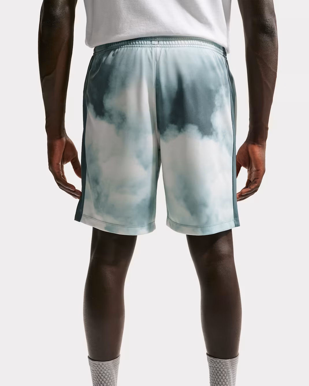 Шорти чоловічі Nike Academy+ Dri-FIT IF2551-382 — фото 3
