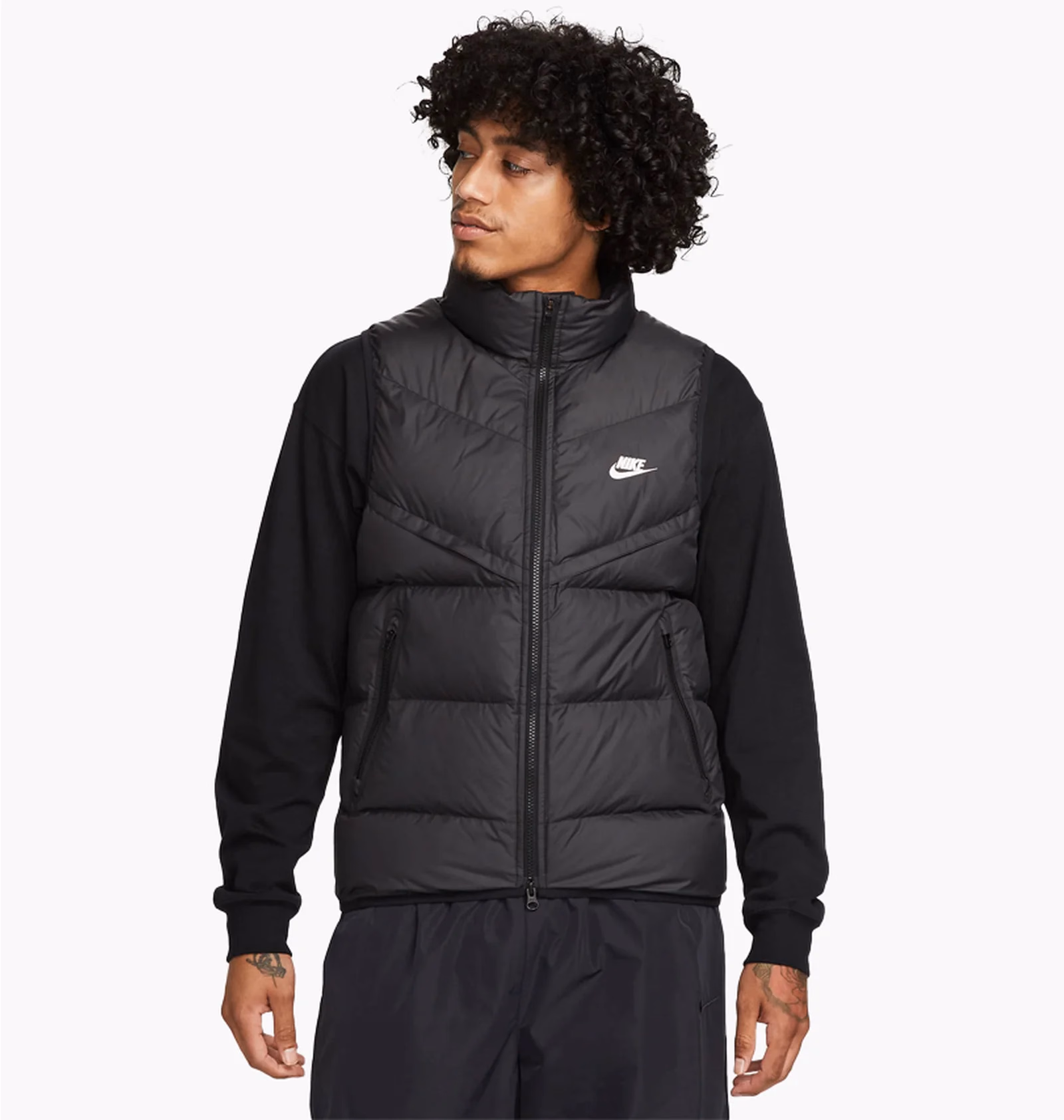 Жилетка чоловіча Жилетка Nike Storm-Fit Windrunner Black FB8193-010 — основне фото
