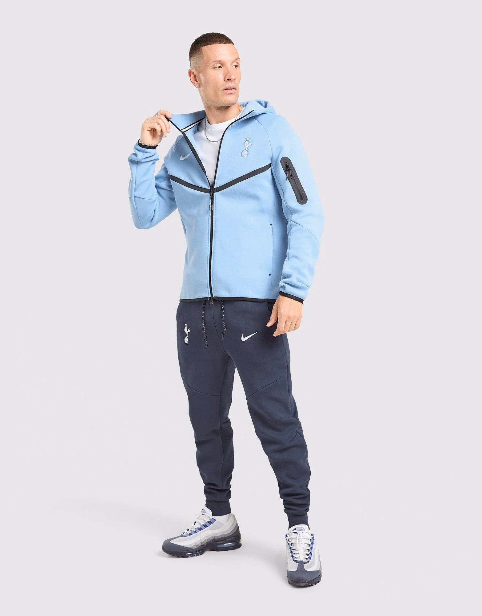 Спортивний костюм чоловічий Nike Tech Fleece Men's FC Tottenham Hotspur II3239-434__II3328-451 — основне фото