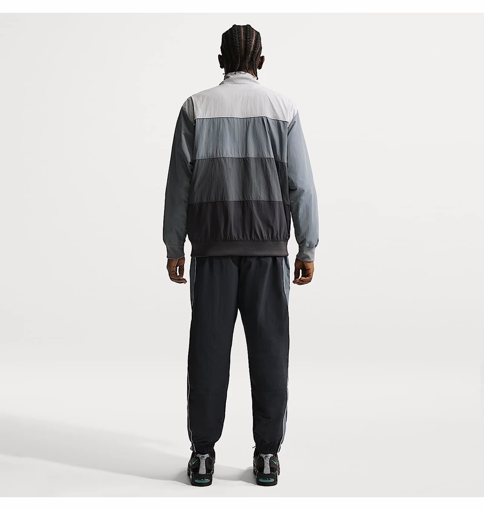 Штани чоловічі Nike Sportswear Woven Black IO3153-060 — фото 4