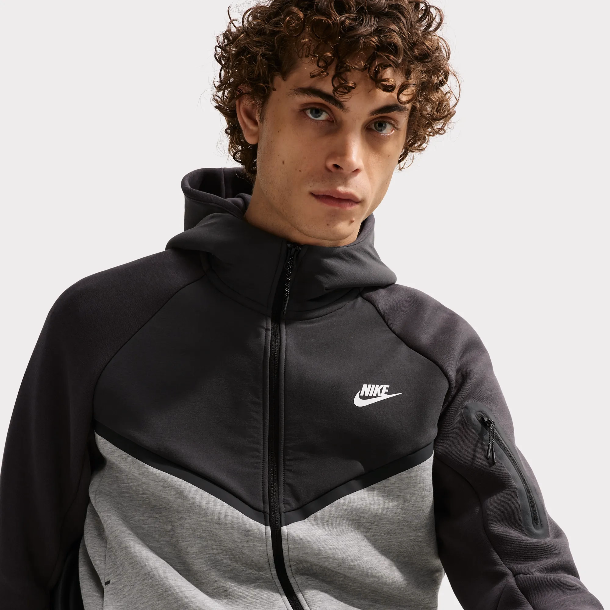 Толстовка чоловіча Nike Tech Fleece Windrunner Full-Zip Grey IH4302-063 — фото 3