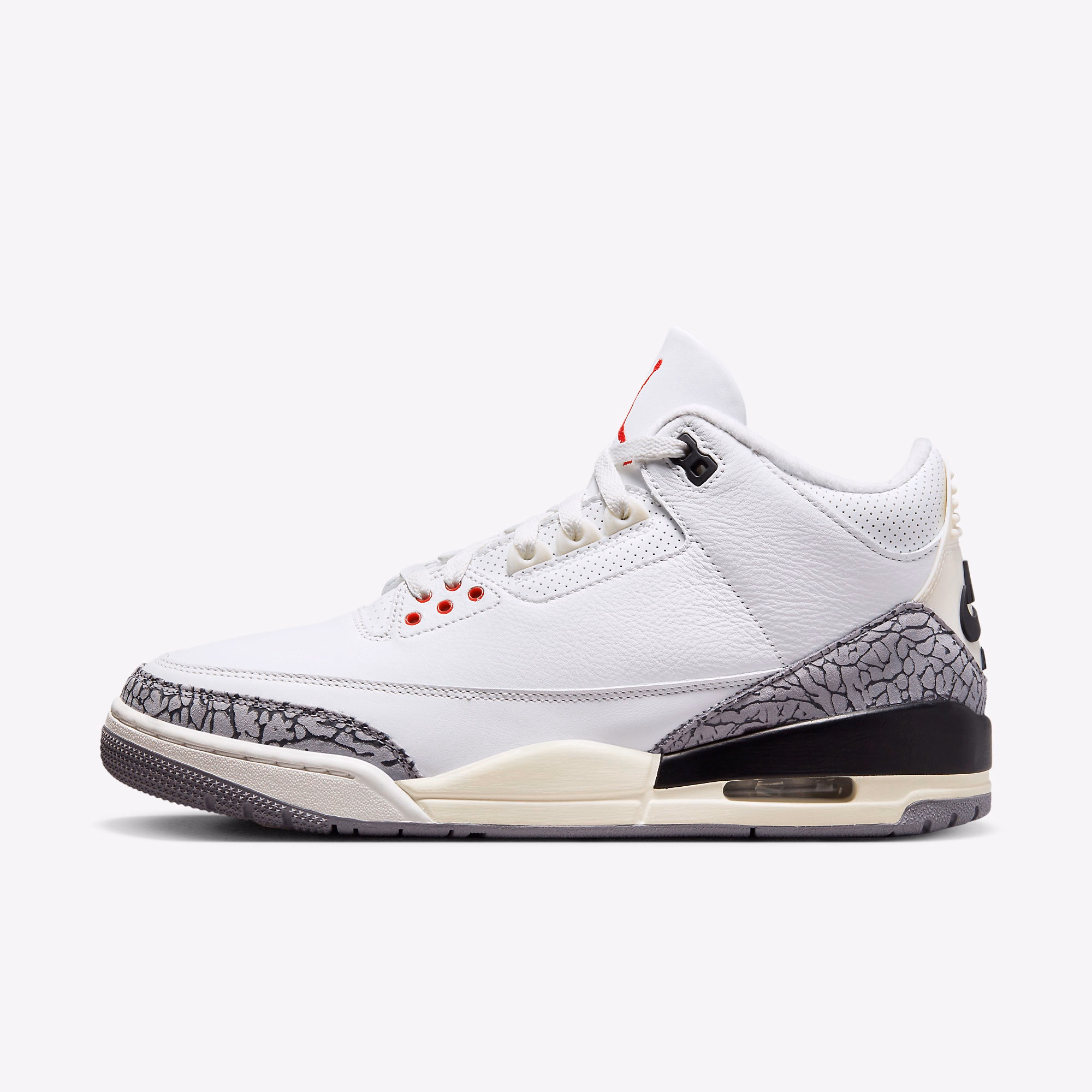 Кросівки чоловічі Jordan 3 Retro White DN3707-100