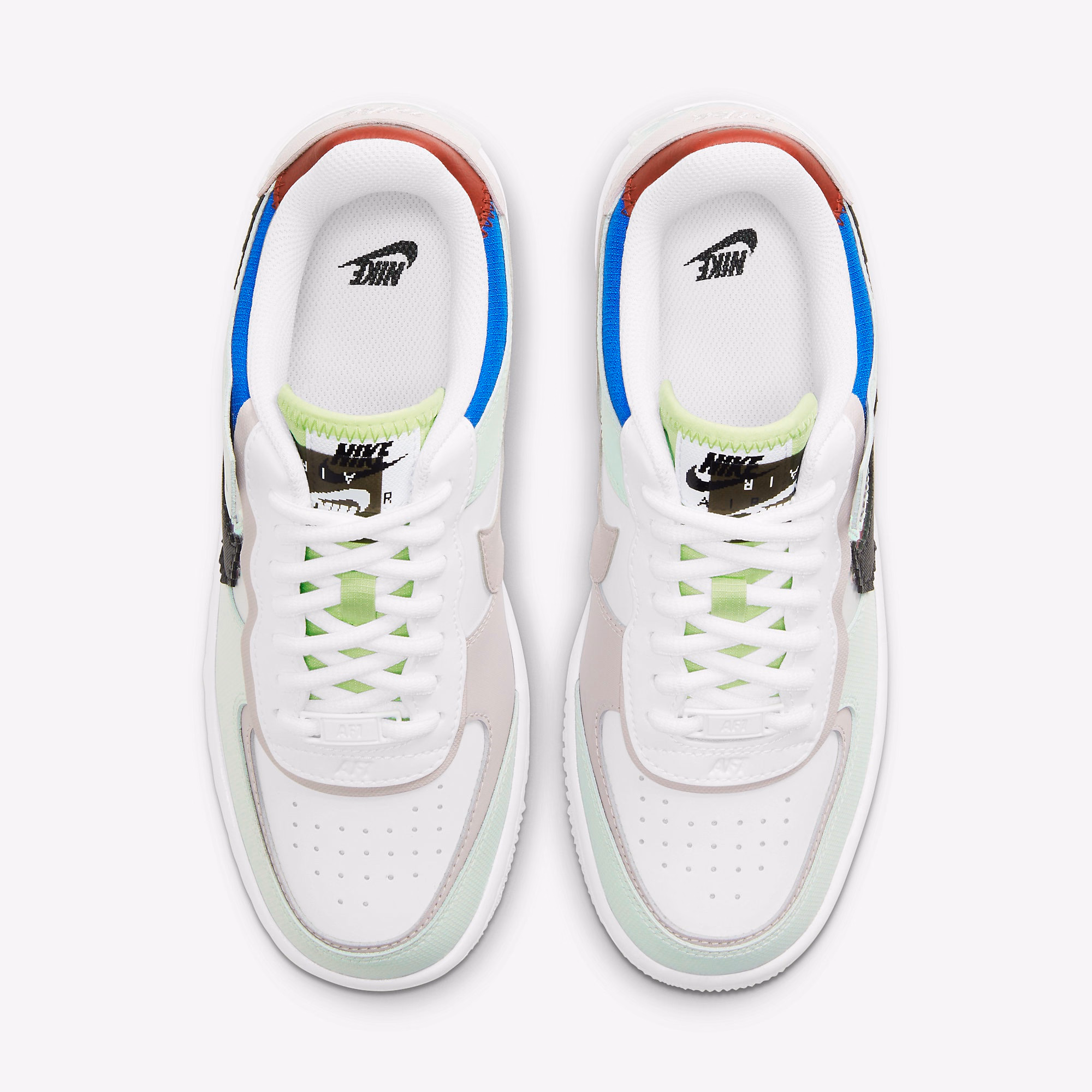 Кросівки жіночі Nike Air Force 1 Shadow SE Pixel Swoosh CV8480-300 — фото 6