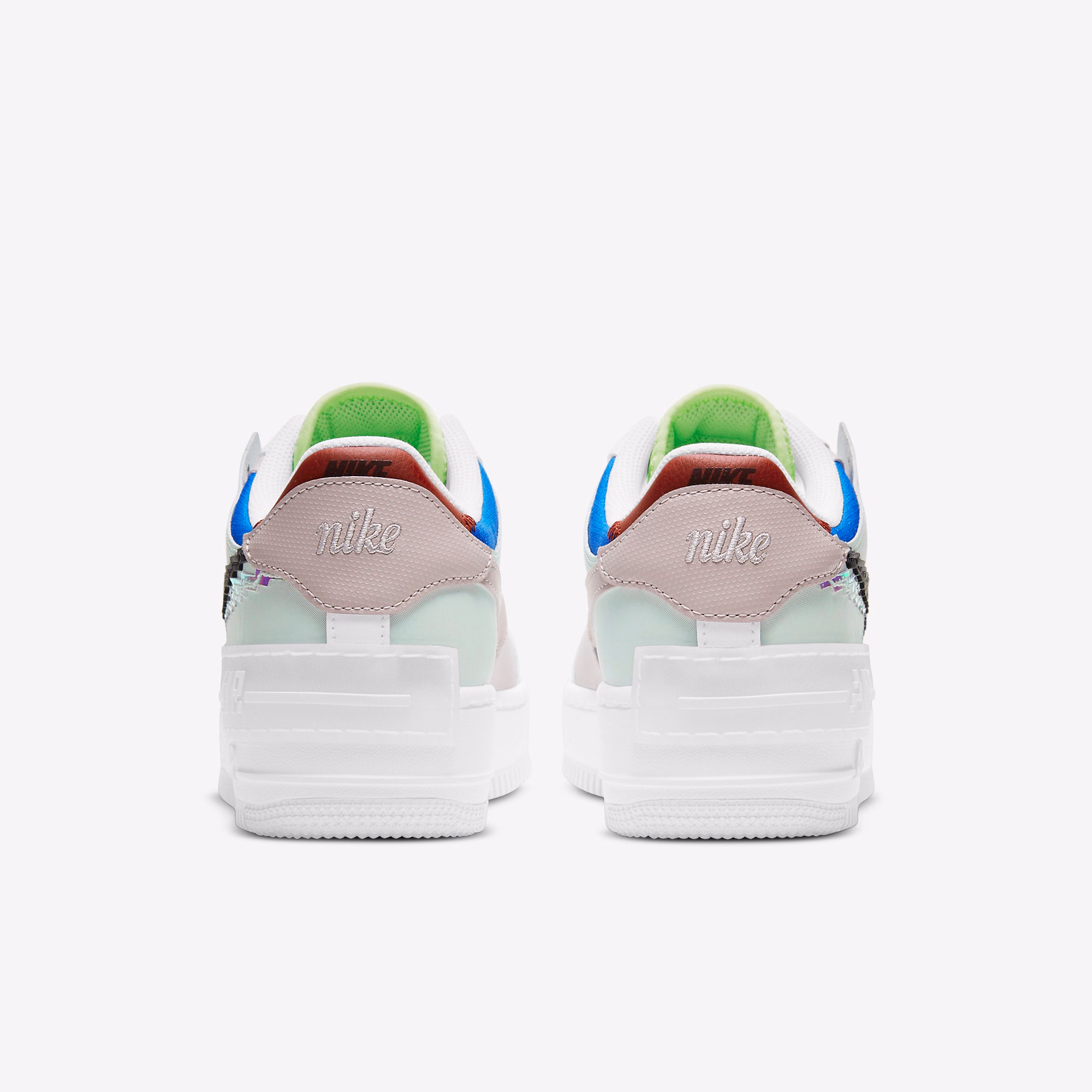 Кросівки жіночі Nike Air Force 1 Shadow SE Pixel Swoosh CV8480-300 — фото 5