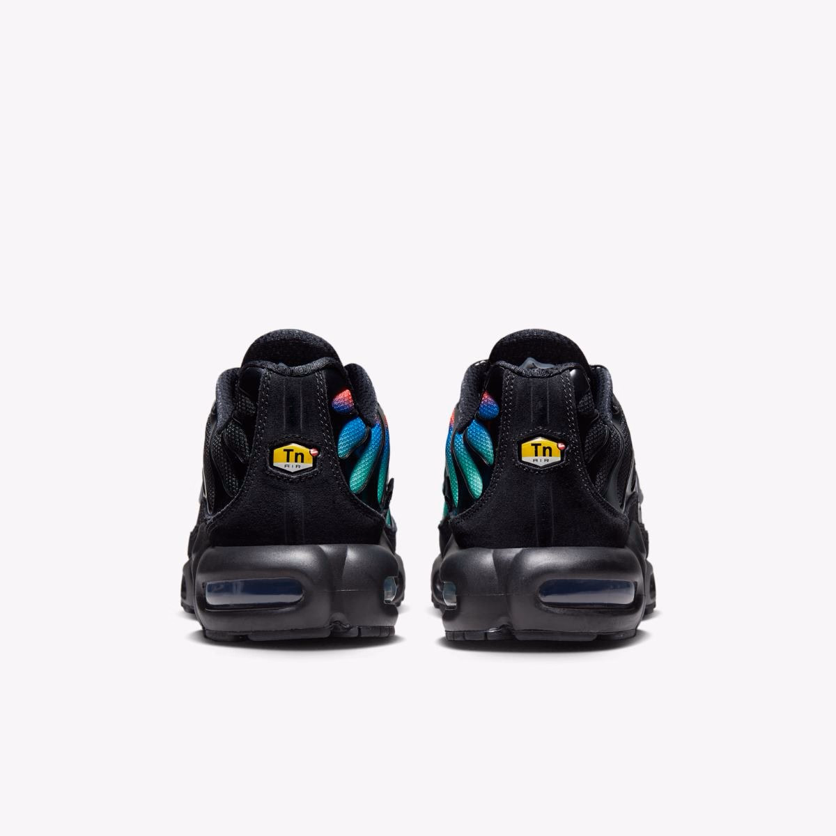 Кросівки чоловічі Nike Air Max Plus Unity DZ4509-001 — фото 5