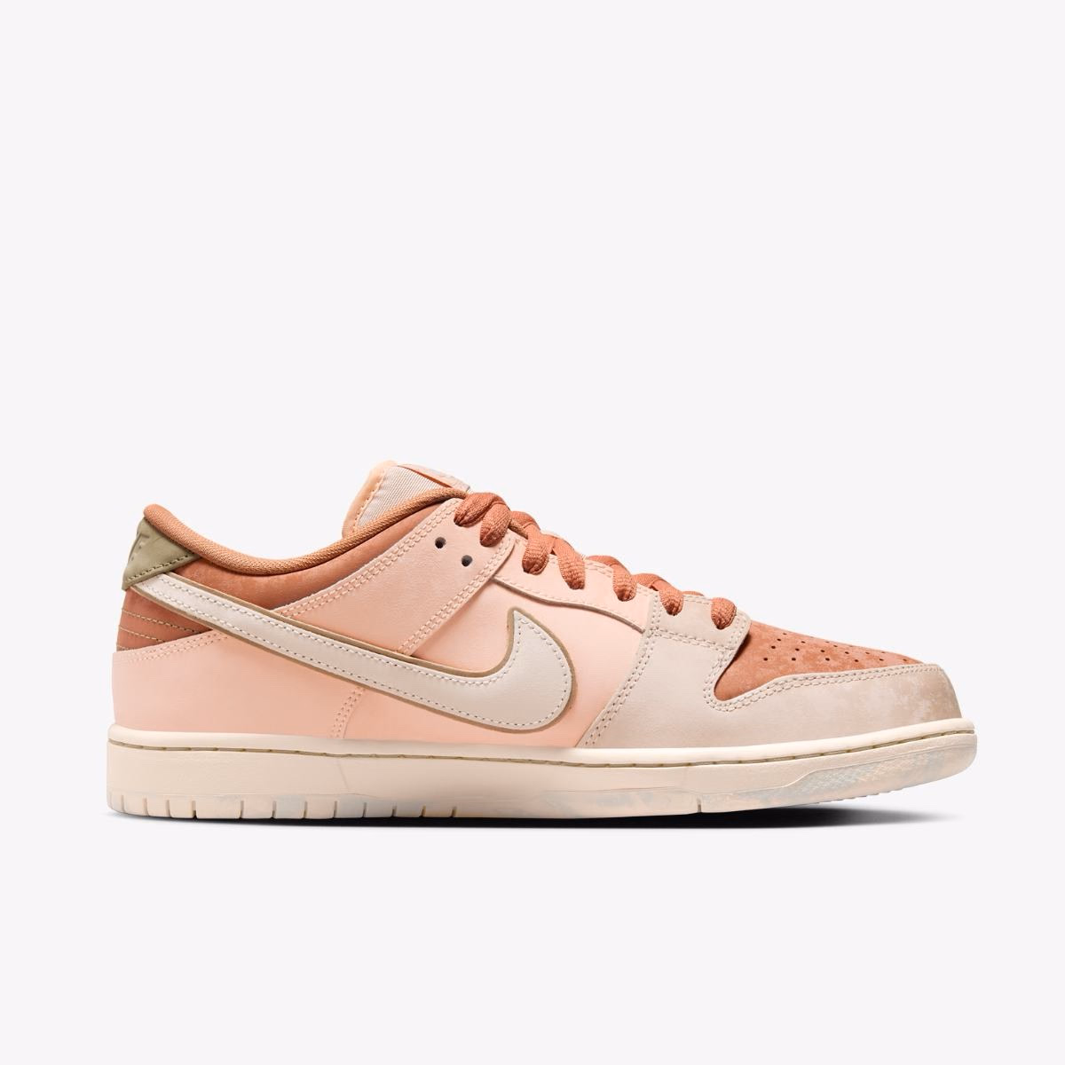 Кросівки чоловічі Nike SB Dunk LOW PRM “CRIMSON TINT” FV5926-200 — фото 3