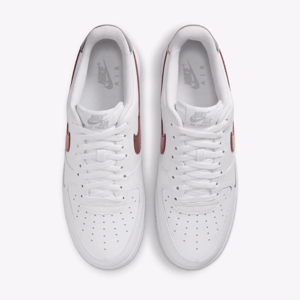 Кросівки чоловічі Nike Air Force 1 07 White FD0654-100 — фото 4
