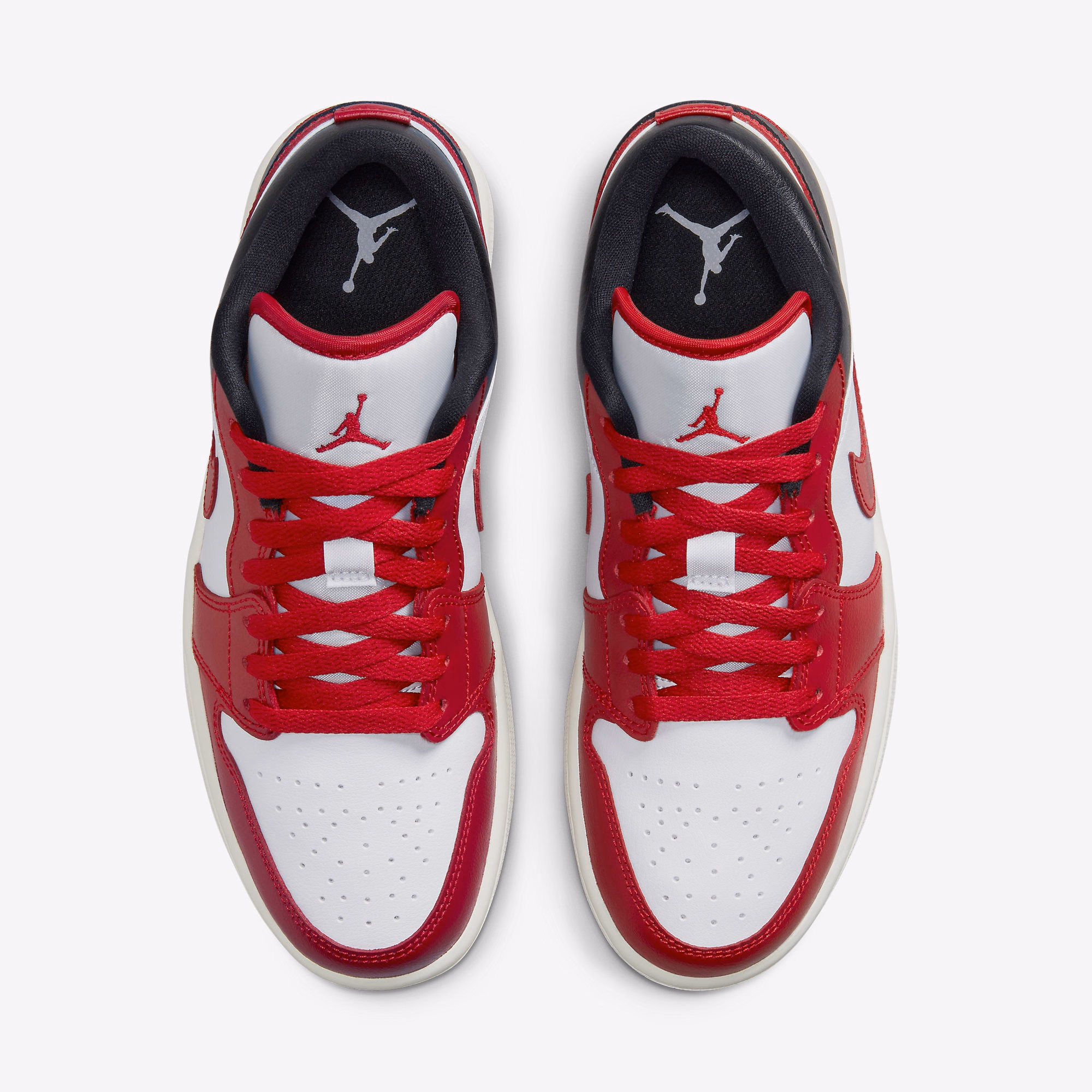 Кросівки чоловічі Air Jordan 1 "WHITE/BLACK/SAIL/GYM RED" DC0774-160 — фото 4