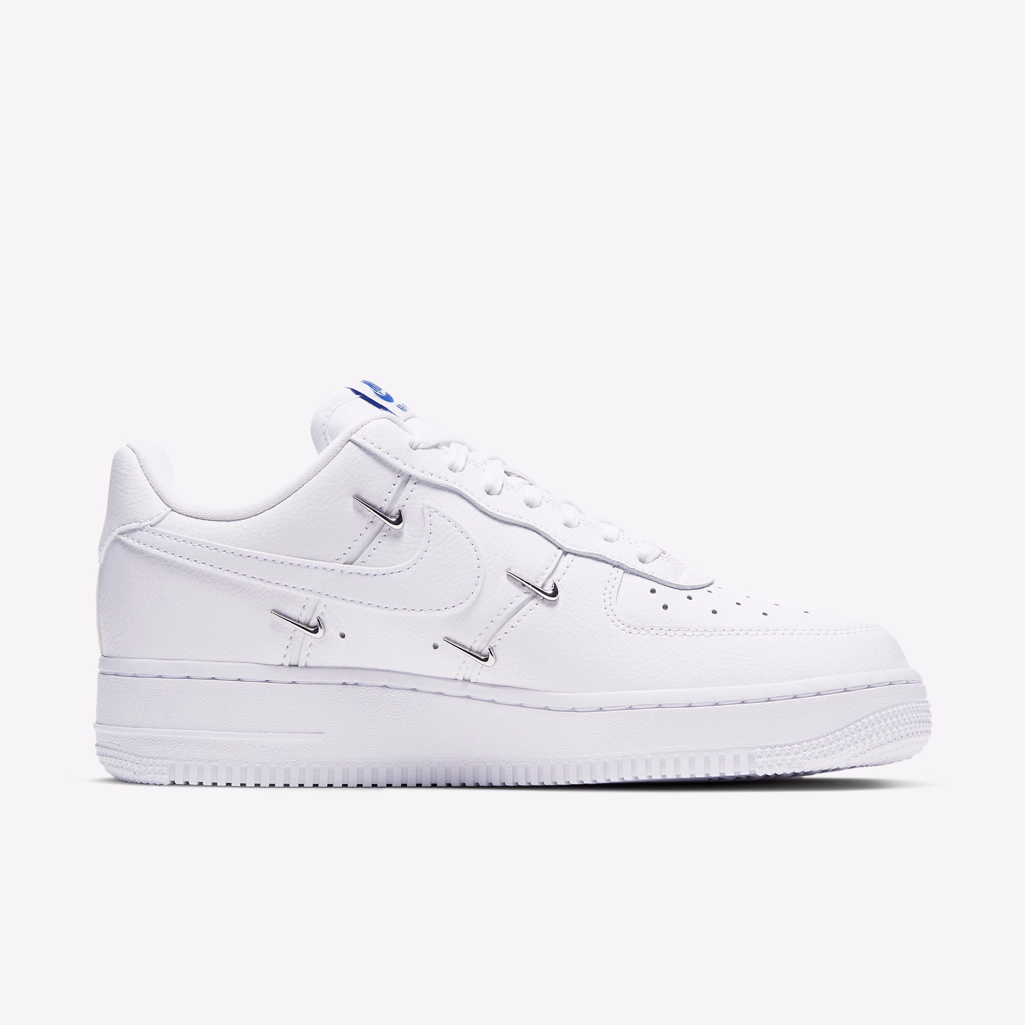 Кросівки жіночі Nike Air Force 1 07 Lx White CT1990-100 — фото 3