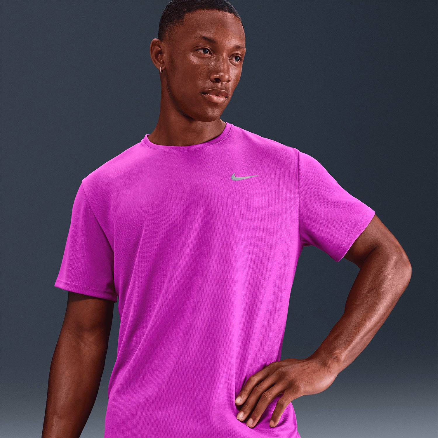 Футболка чоловіча Nike Miler Men's Dri-FIT DV9315-551