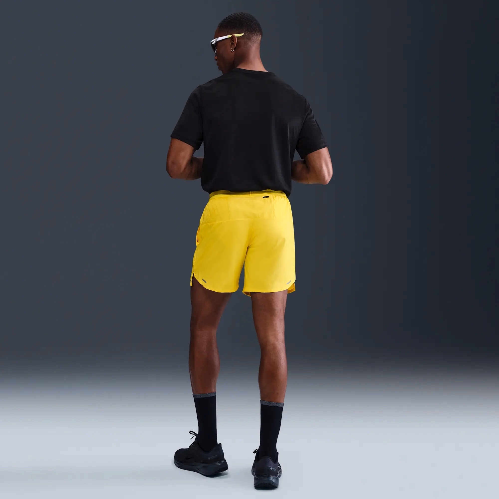 Шорти чоловічі Nike Stride Men’s Dri-FIT 18cm (approx.) Brief-Lined Running Shorts DM4761-718 — фото 3