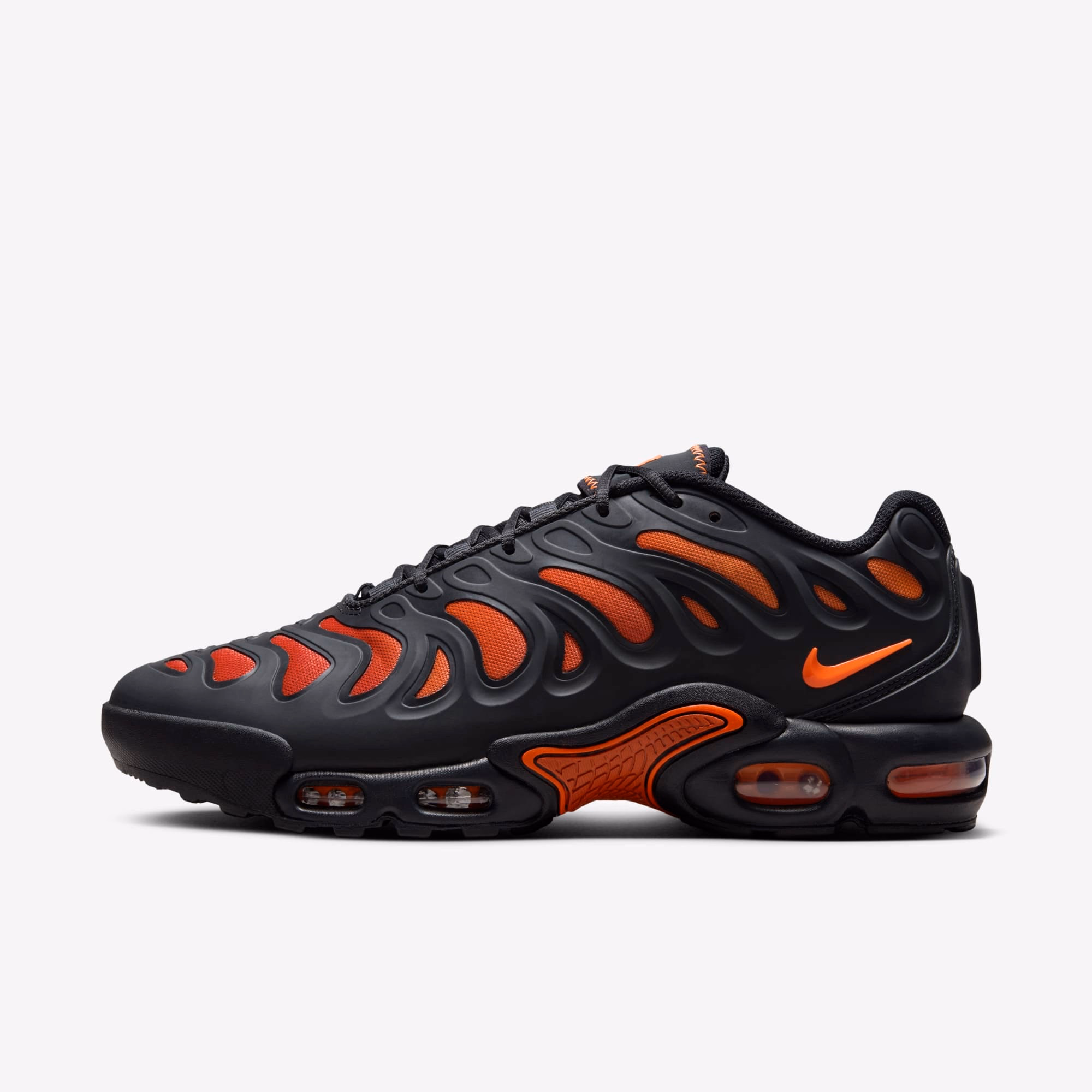 Кросівки чоловічі Nike Air Max Plus Drift Black/Orange FD4290-010