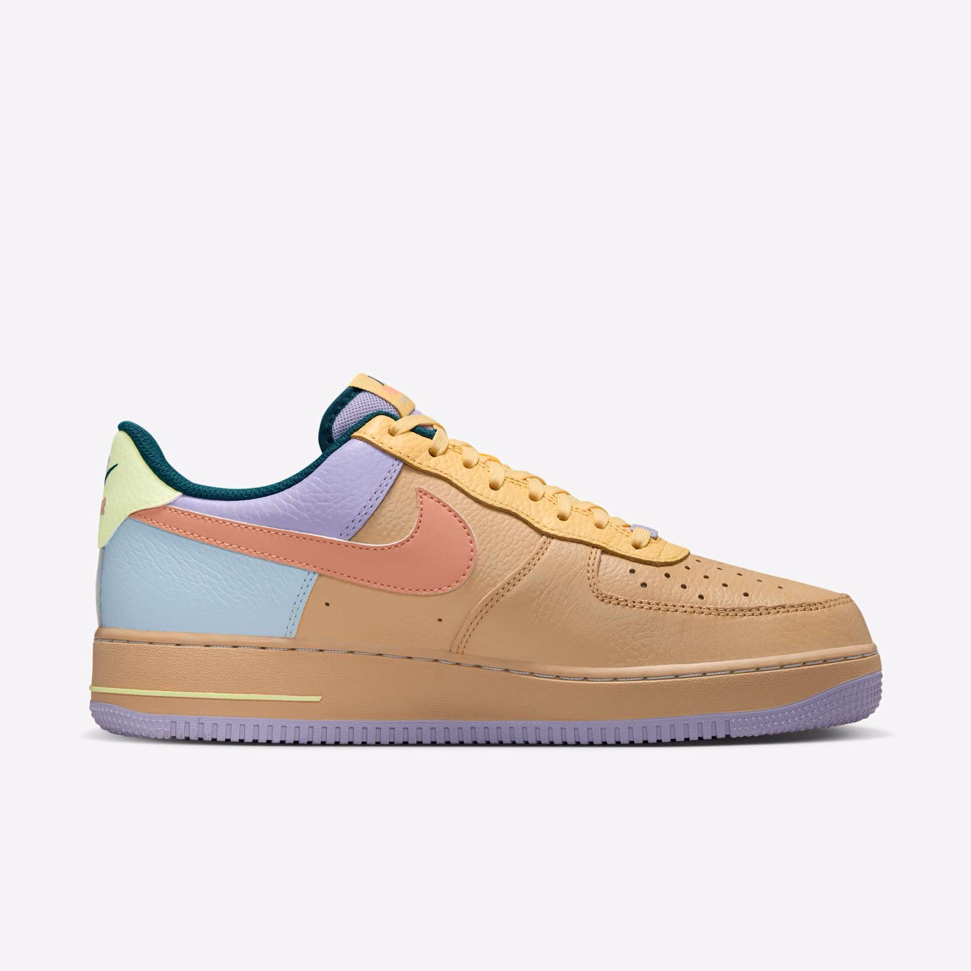 Кросівки жіночі Nike Air Force 1 '07 “Easter” IB4493-252 — фото 3