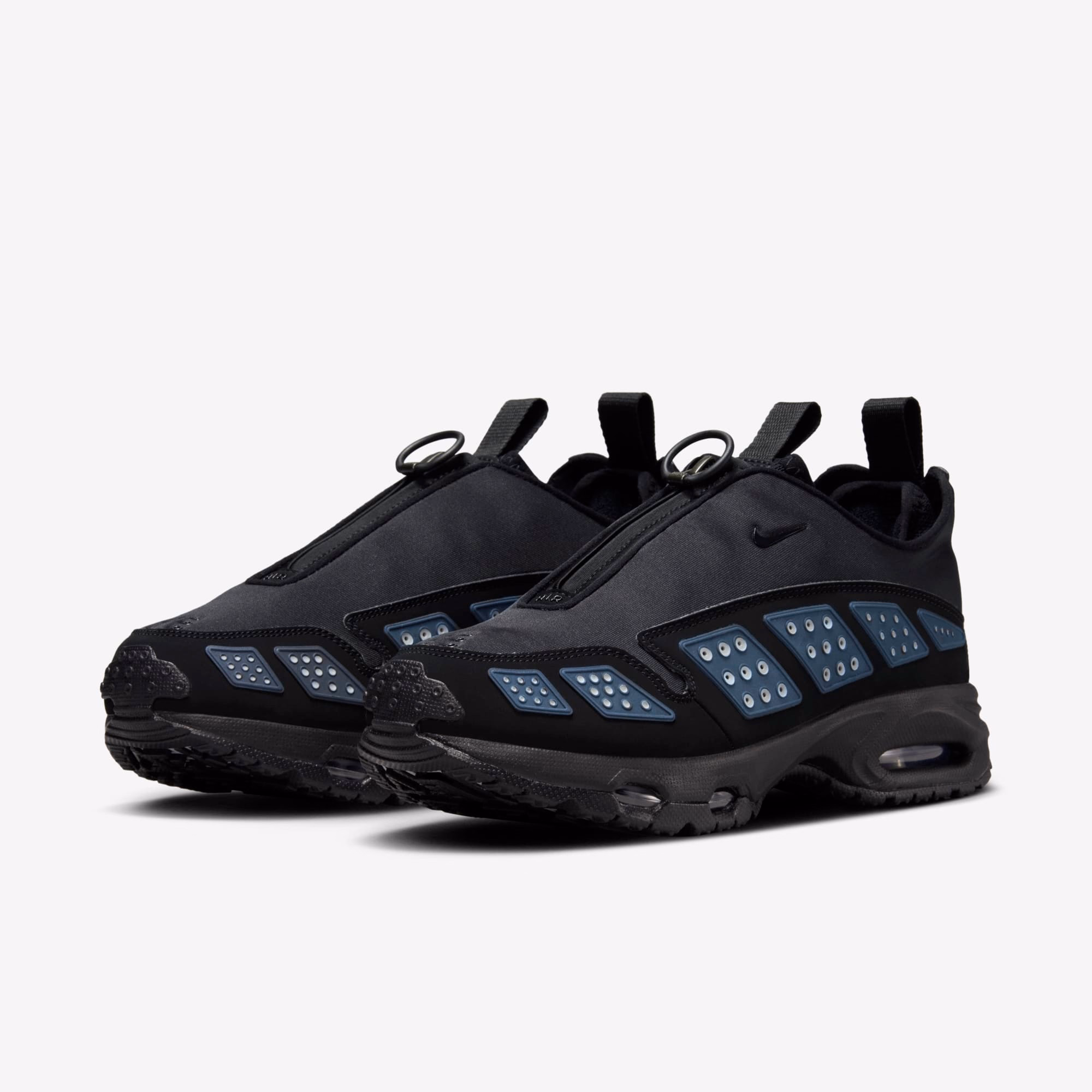 Кросівки жіночі Nike Air Max SNDR “'Black Metallic Silver' FZ2068-001 — фото 2
