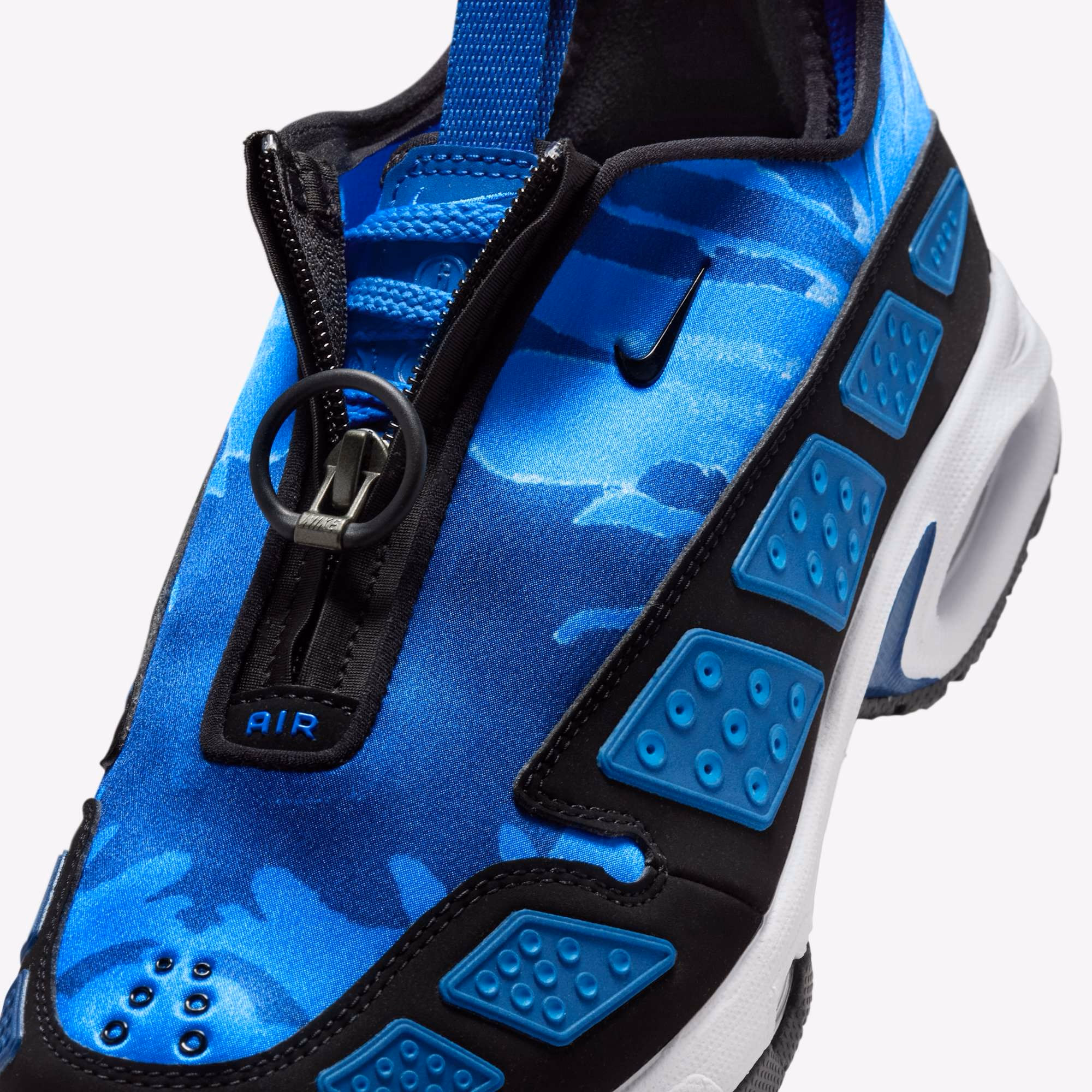 Кросівки жіночі Nike Air Max SNDR CAMO “'Court Blue/Aluminum-Blue Tint" IB6863-400 — фото 4