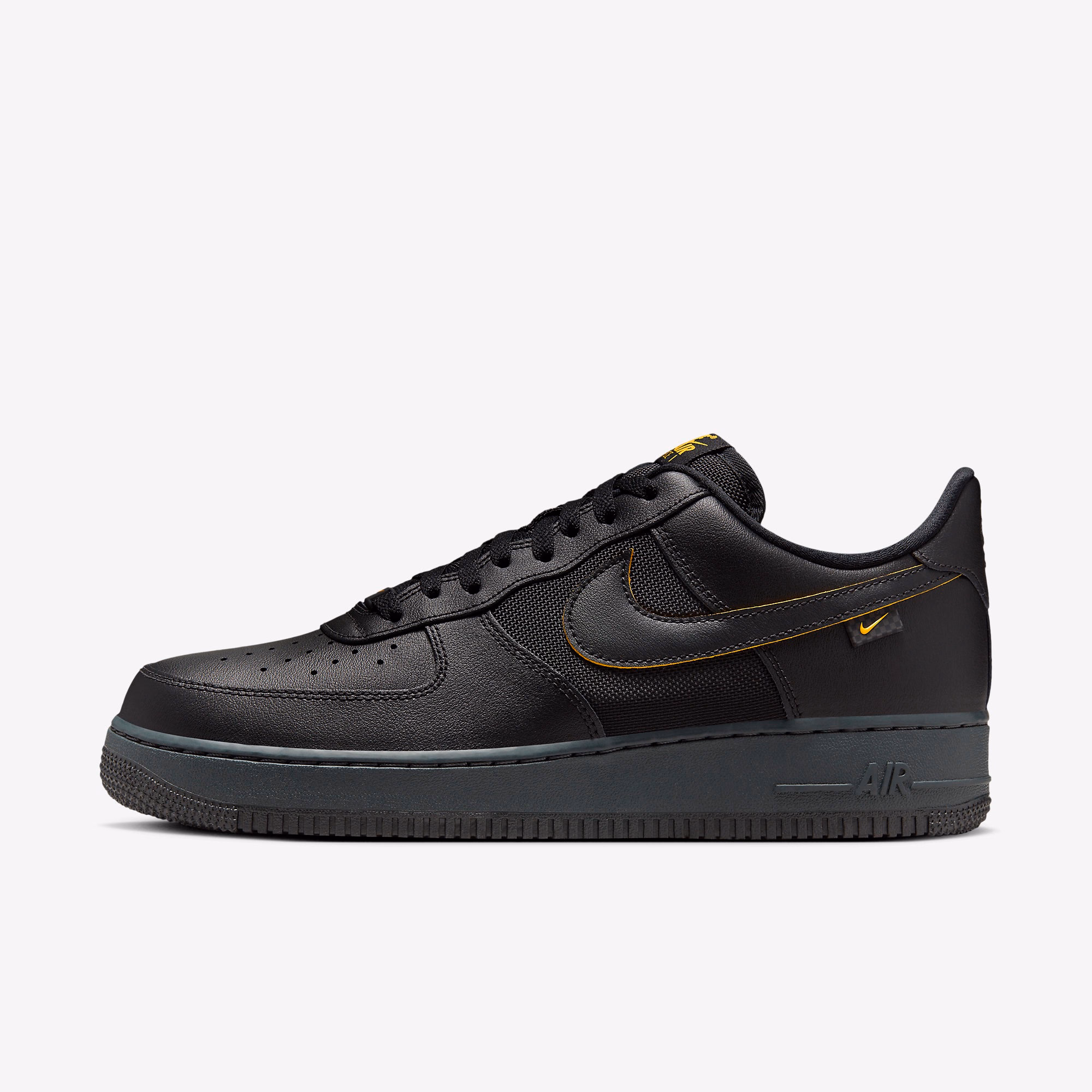 Кросівки чоловічі Nike Air Force 1 07 Black FZ4617-001