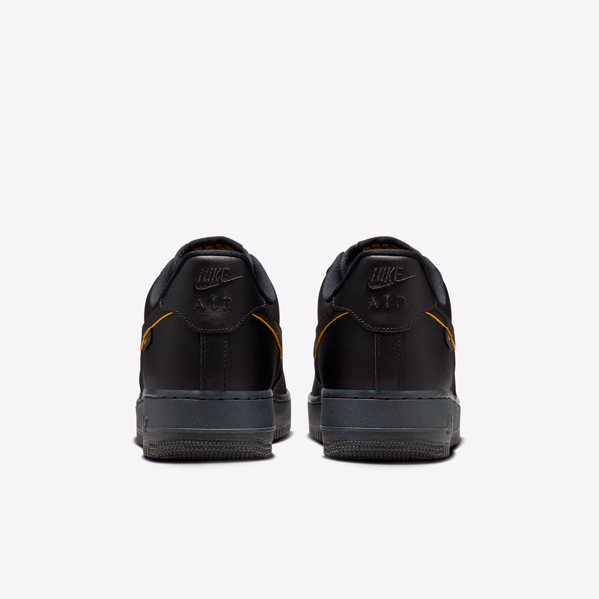 Кросівки чоловічі Nike Air Force 1 07 Black FZ4617-001 — фото 5