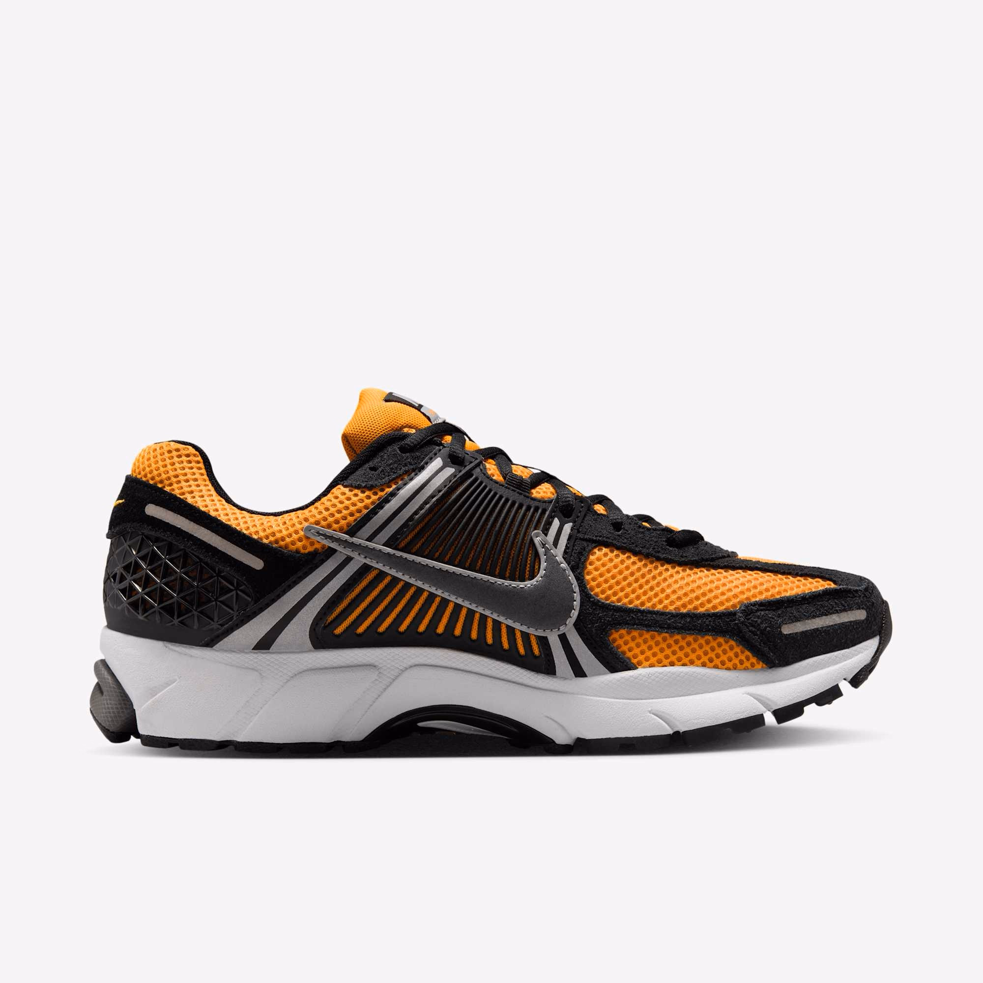 Кросівки чоловічі Nike Zoom Vomero 5 Black/Orange IF6211-700 — фото 3