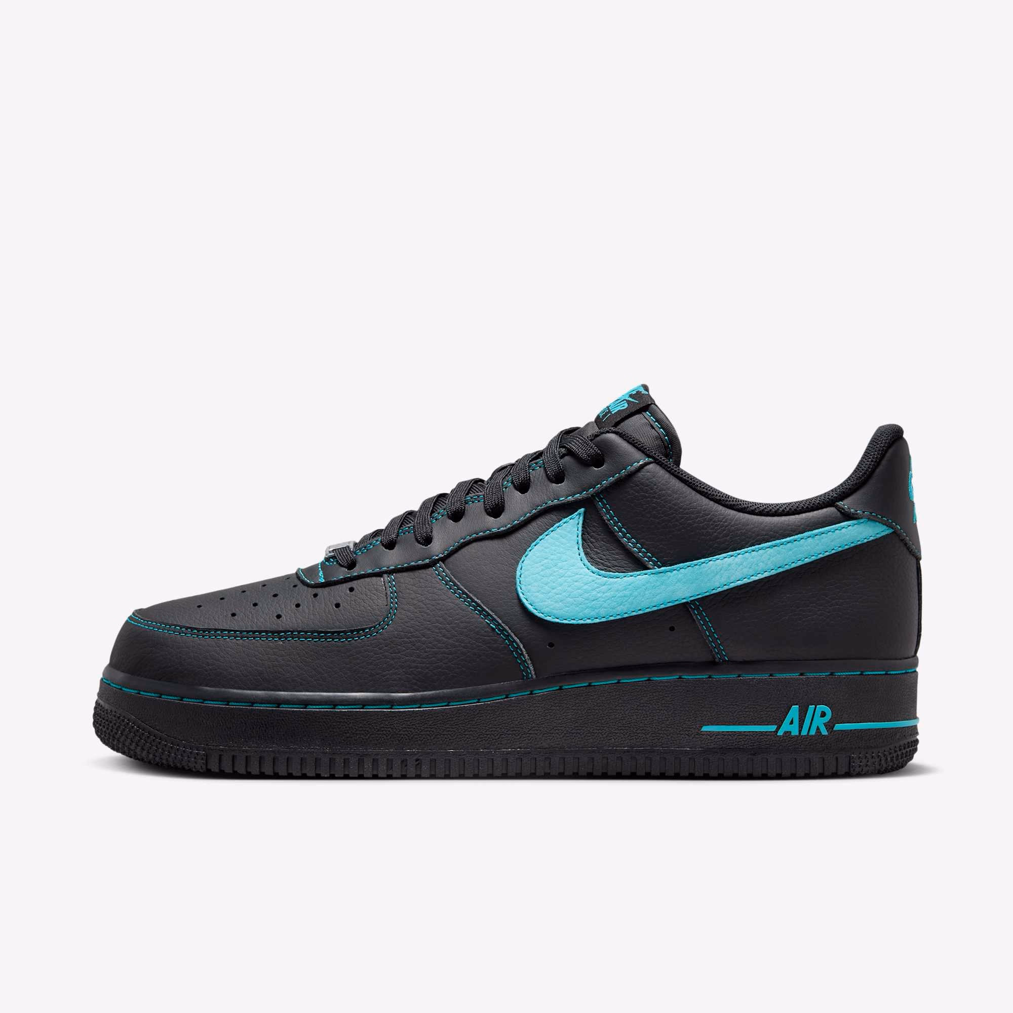 Кросівки чоловічі Nike Air Force 1 Low Black HQ2037-002