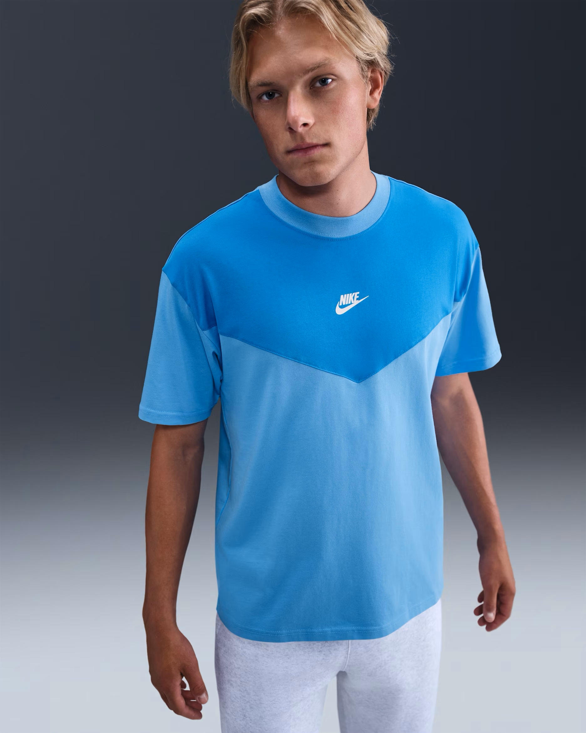 Футболка чоловіча Nike Tech Mix Blue IH4301-412