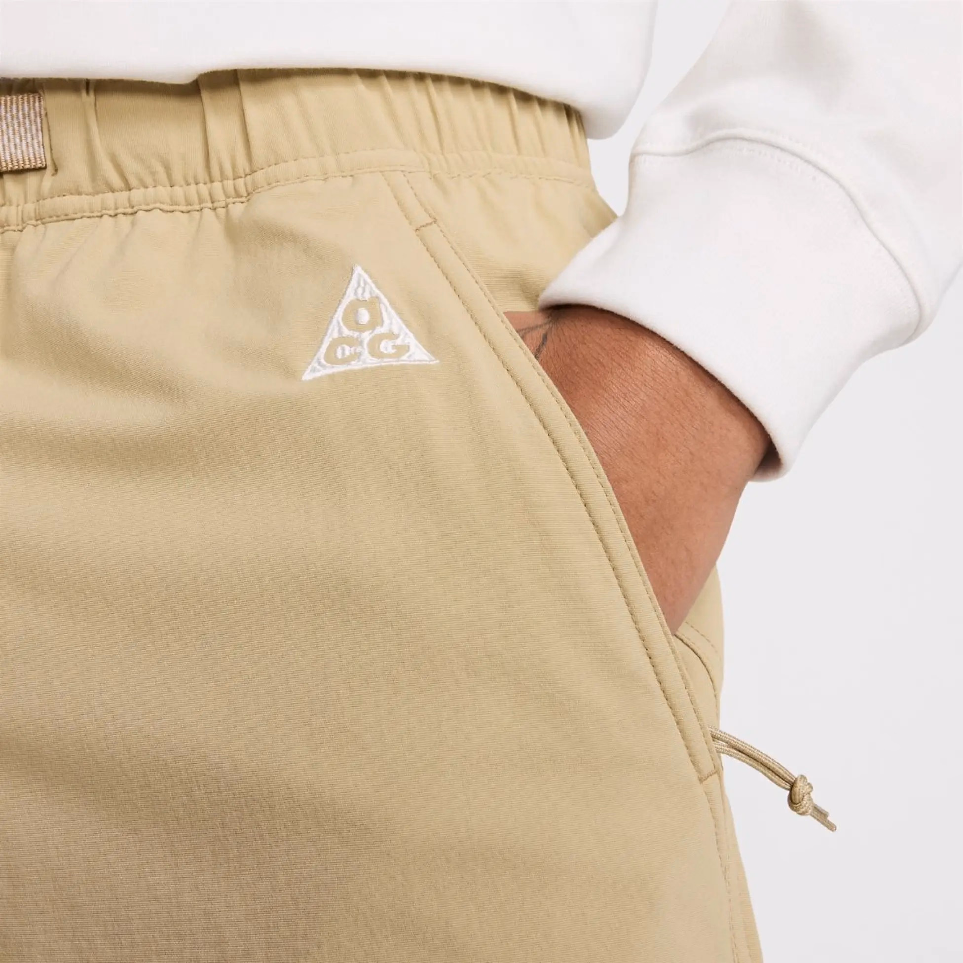 Штани чоловічі Nike Acg Hiking Pants Beige FN2450-297 — фото 3
