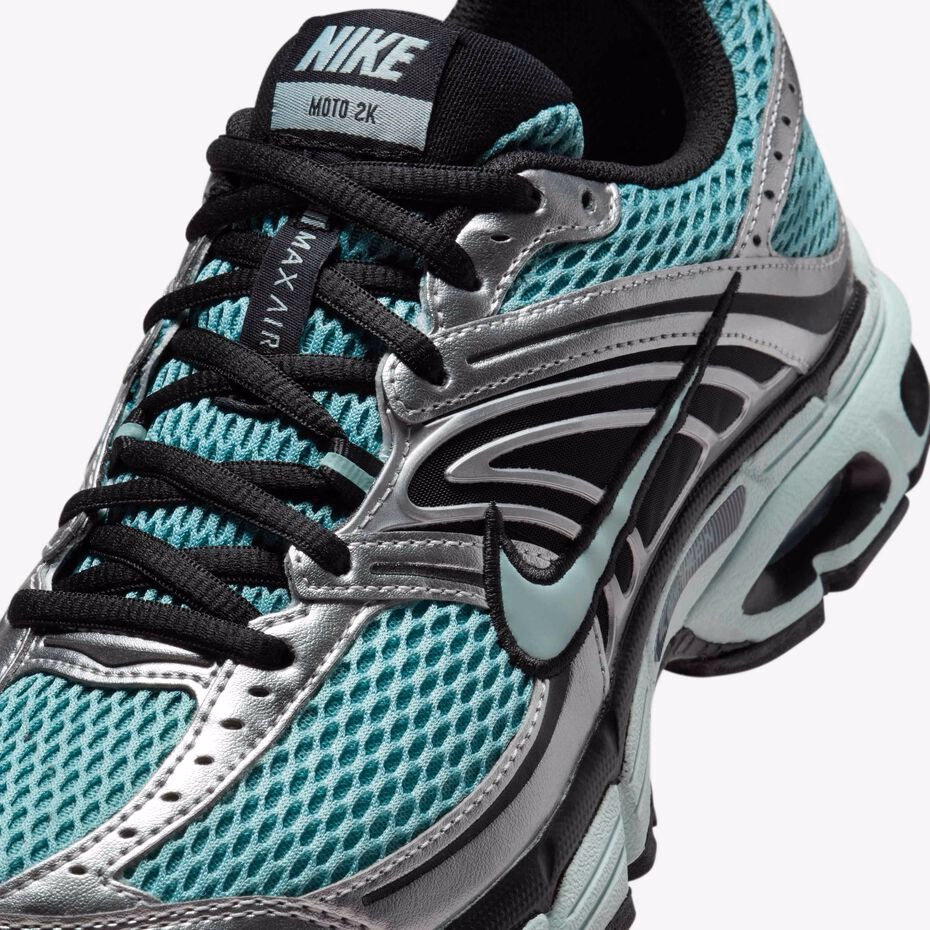 Кросівки жіночі Nike Air Max Moto 2K "Green Haze" HQ2056-006 — фото 4