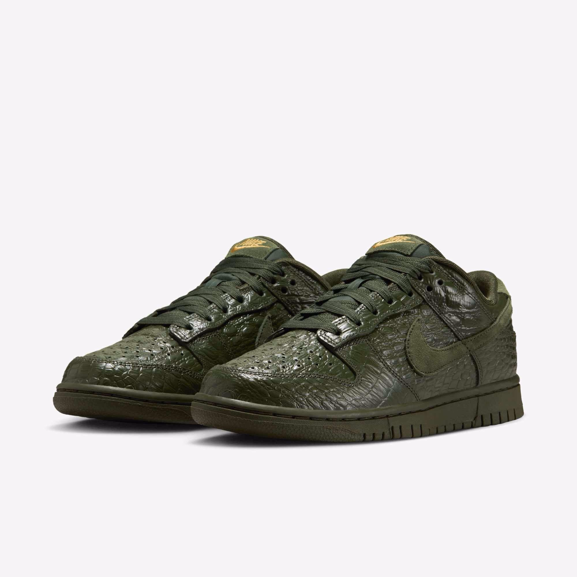 Кросівки жіночі Nike Dunk Low HV4388-300 — фото 2