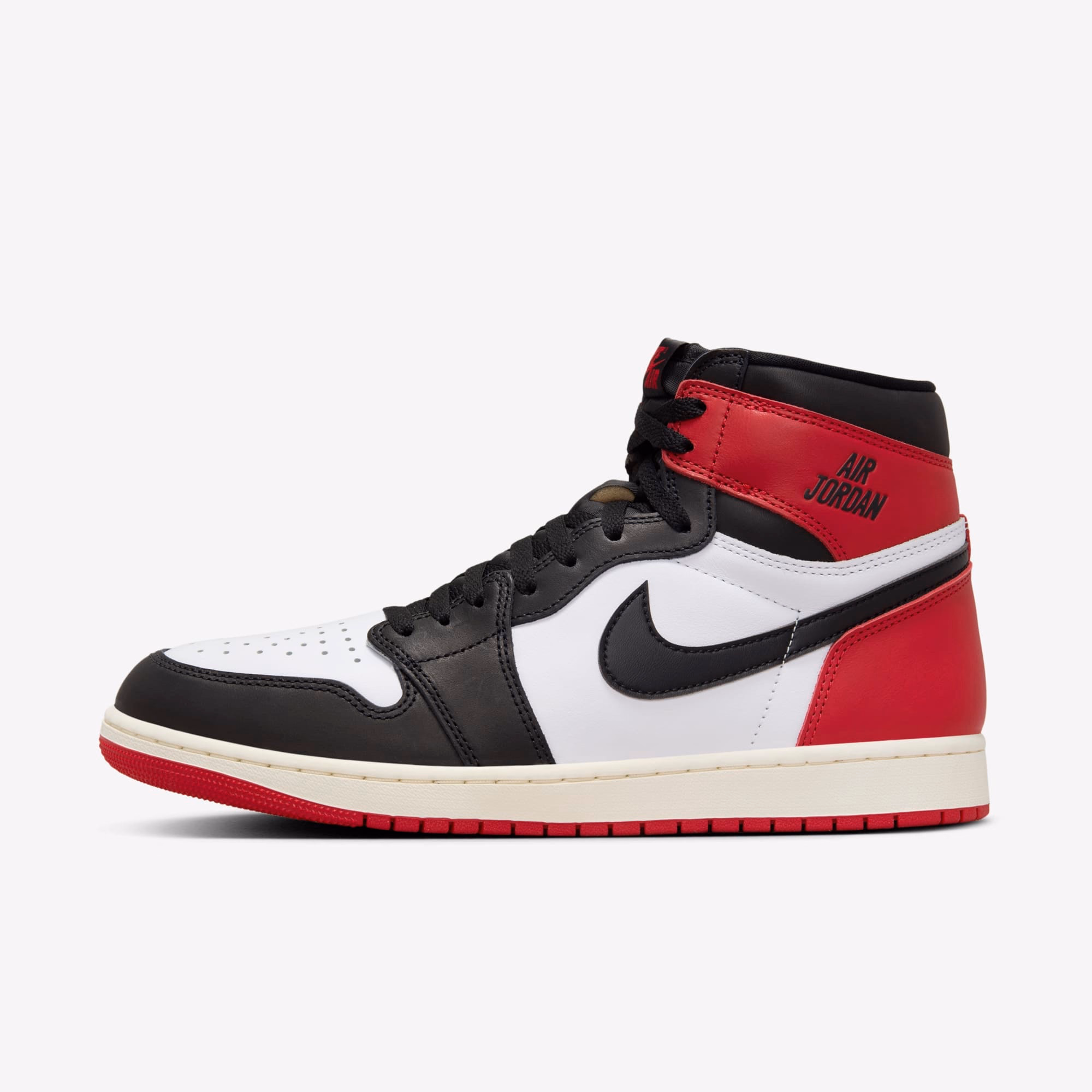 Кросівки чоловічі Air Jordan 1 Retro High OG "Black Toe" DZ5485-106
