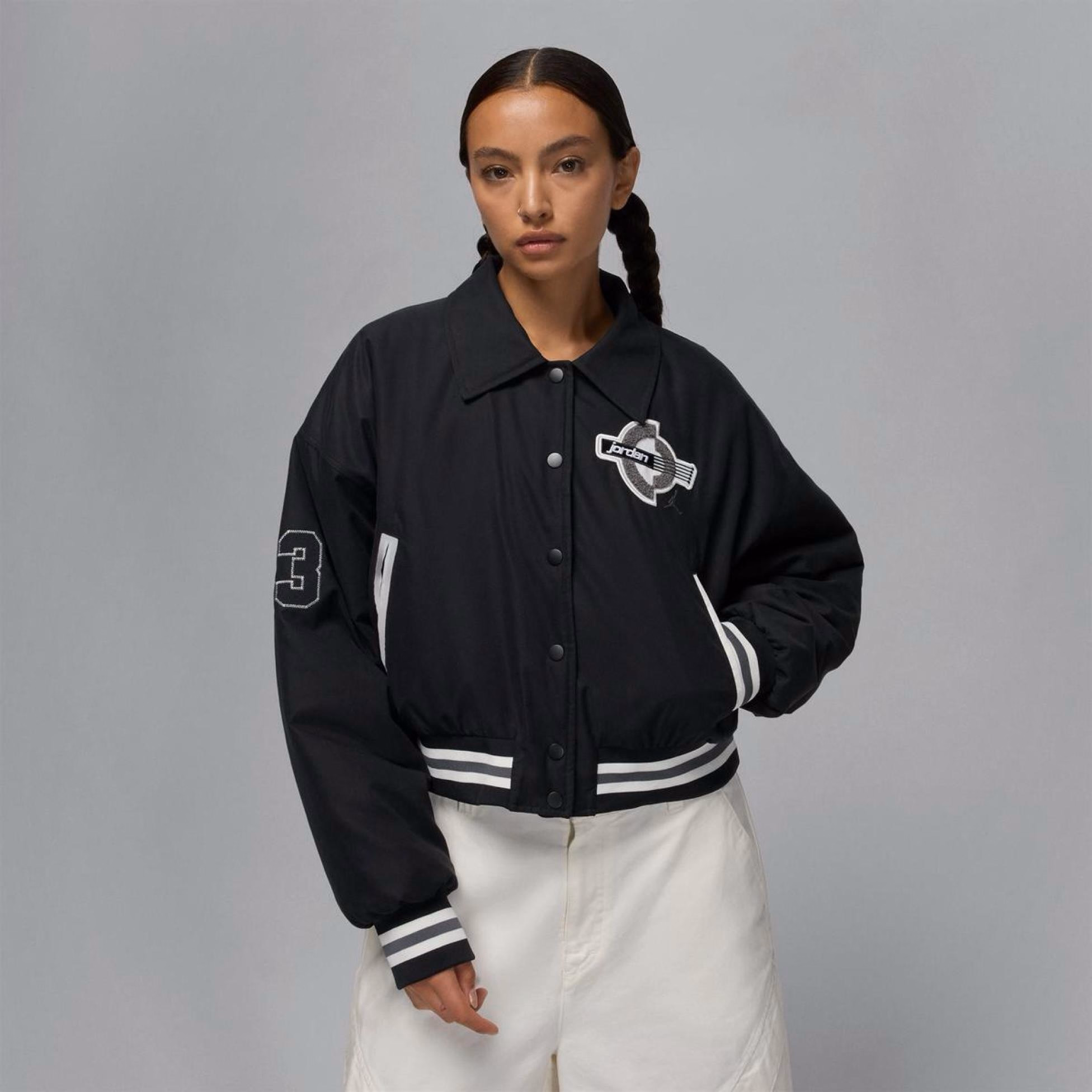 Куртка жіноча JORDAN J BRK VARSITY JKT FILL HV0403-010
