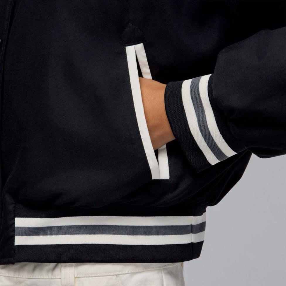 Куртка жіноча JORDAN J BRK VARSITY JKT FILL HV0403-010 — фото 6