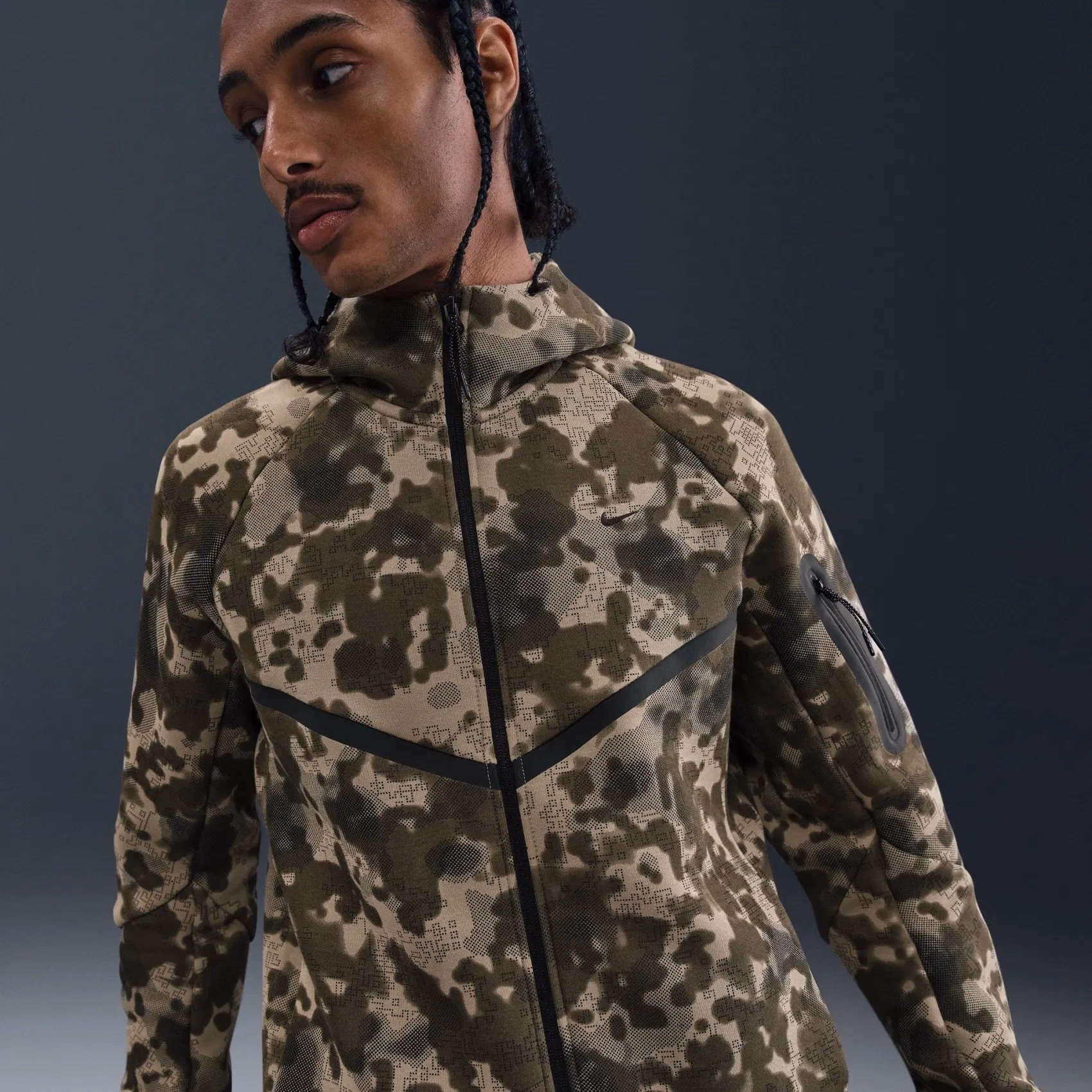 Толстовка чоловіча Nike Tech Fleece Camo/Beige HV0955-276